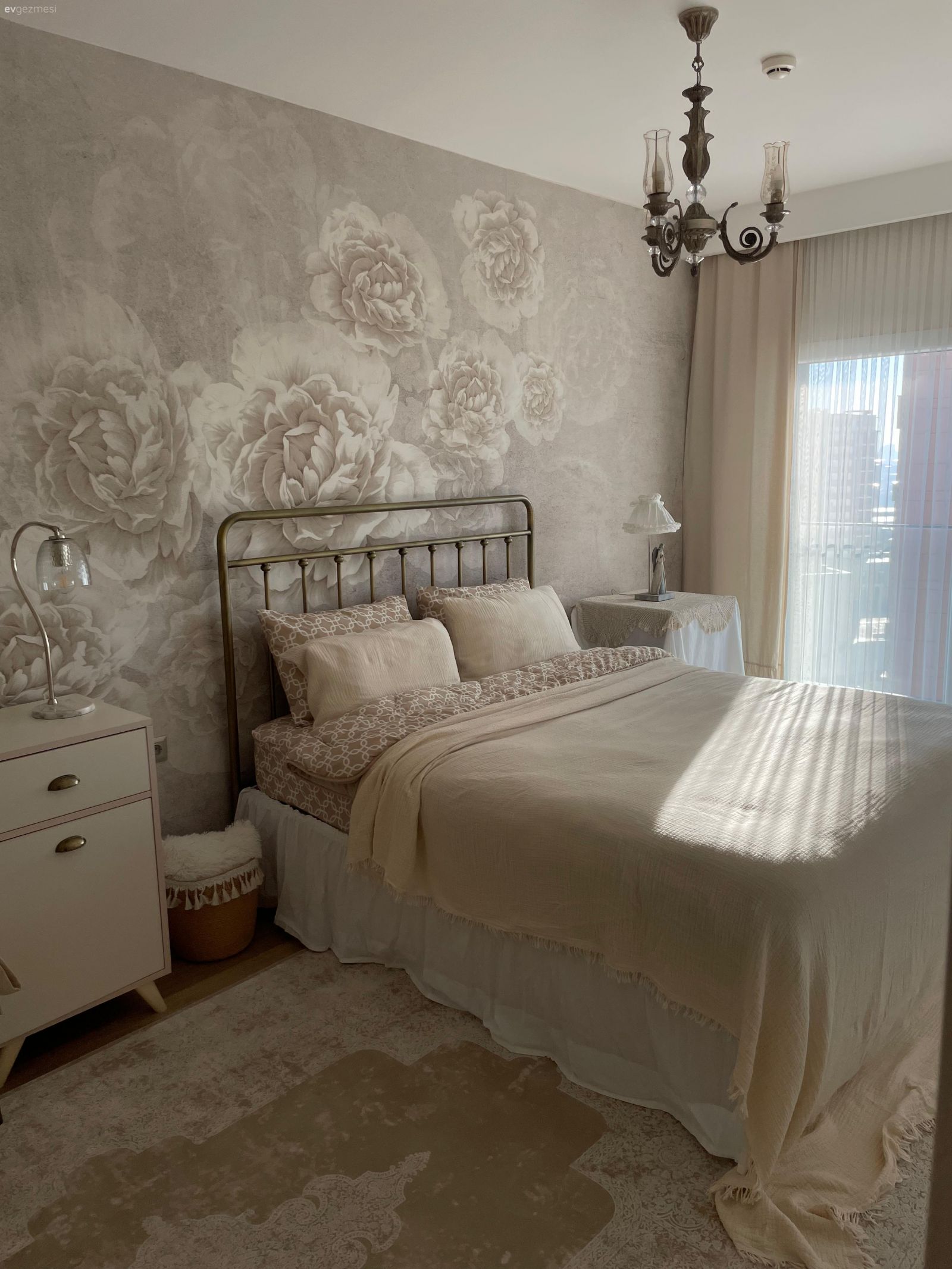 Öncesi&Sonrası: Country Stile Adım Atmış Bir Yatak Odası