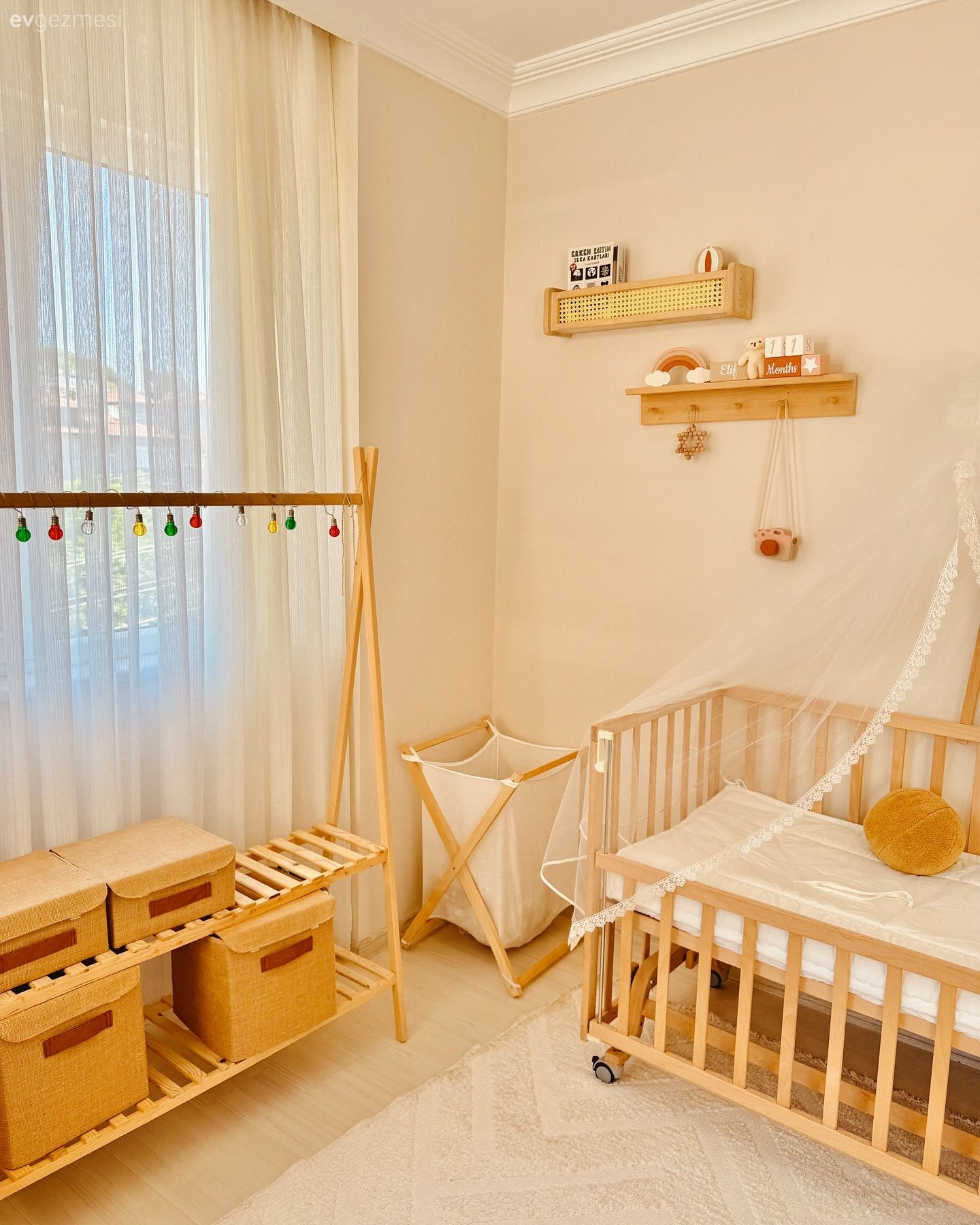 Yatak Odasında Bebek Odası da Yapacaklara Örnek!