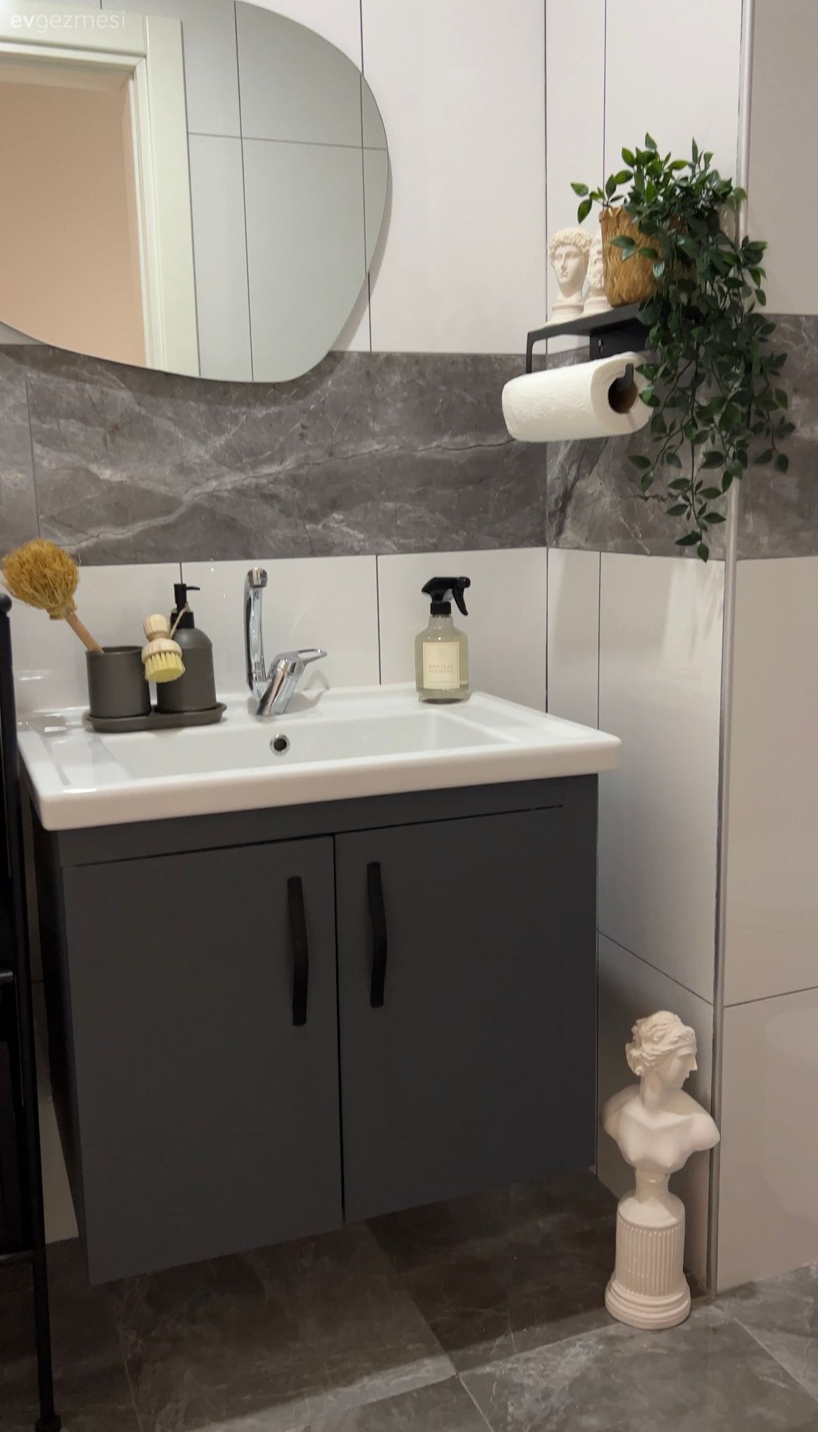 Banyo, Banyo boyama, Gri, Antrasit  , Beyaz, Banyo dolabı, Banyo aynası, Banyo seramikleri, Banyo aksesuarları