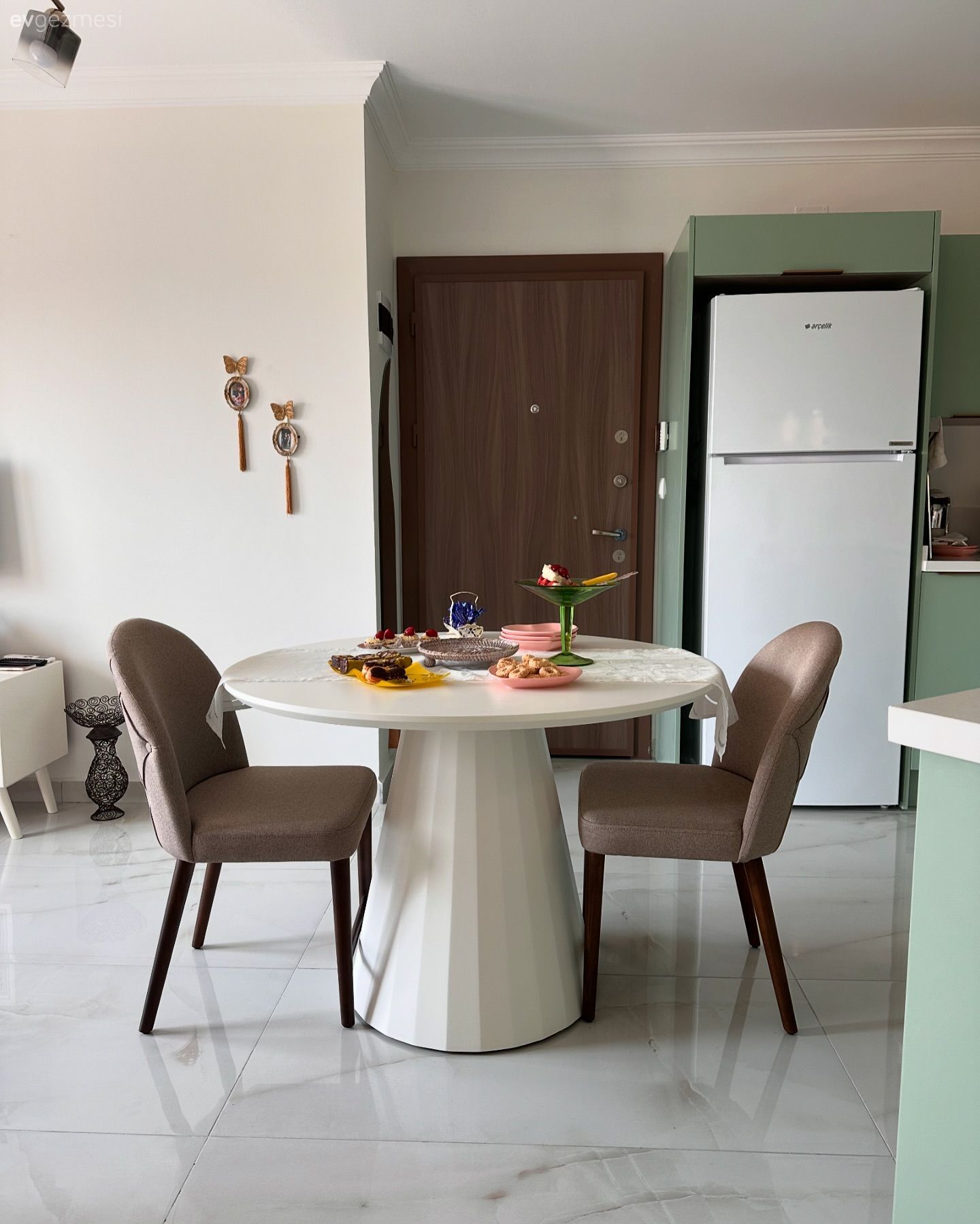 Su Yeşili Mutfak Hayali Olan Bu Hatay Mutfağına Mutlaka Baksın!