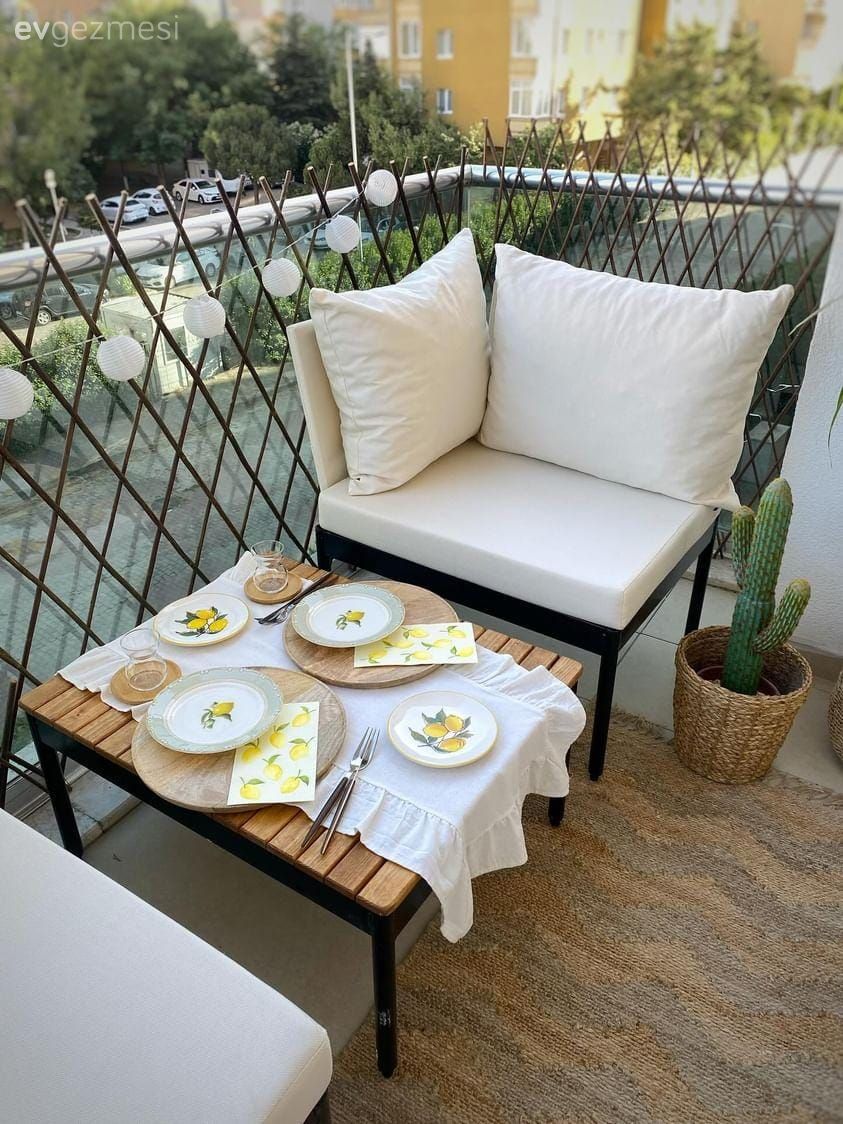 Balkon oturma grubu, Balkon, Beyaz, Balkon masası