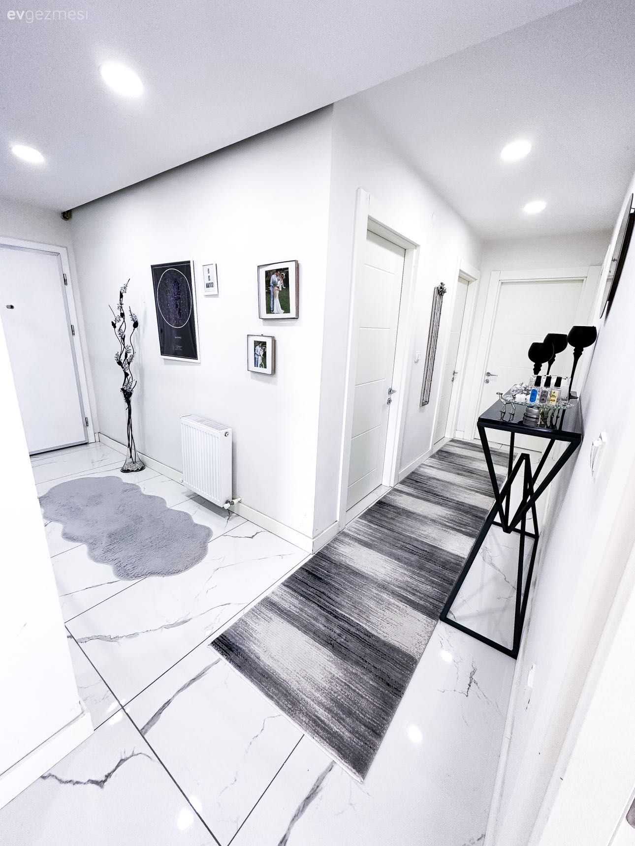 Bu Yalova Evinde Sarının Enerjisi Tüm Alana Yetmiş!