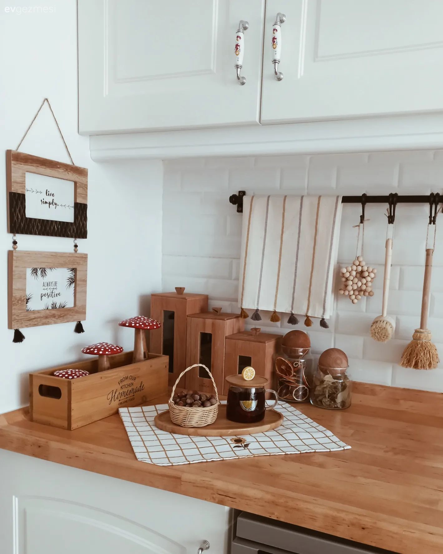 Ahşap mutfak tezgahı, Mutfak tezgahı, Metro seramik, Seramik, İskandinav, Mutfak aksesuarları, Mutfak