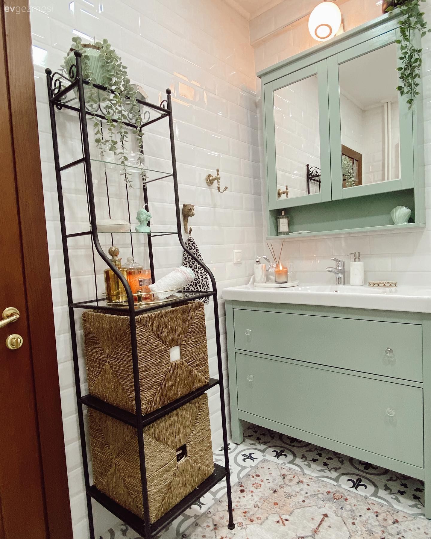 Öncesi&Sonrası: Siyaha Elveda Mint Yeşiline Merhaba!