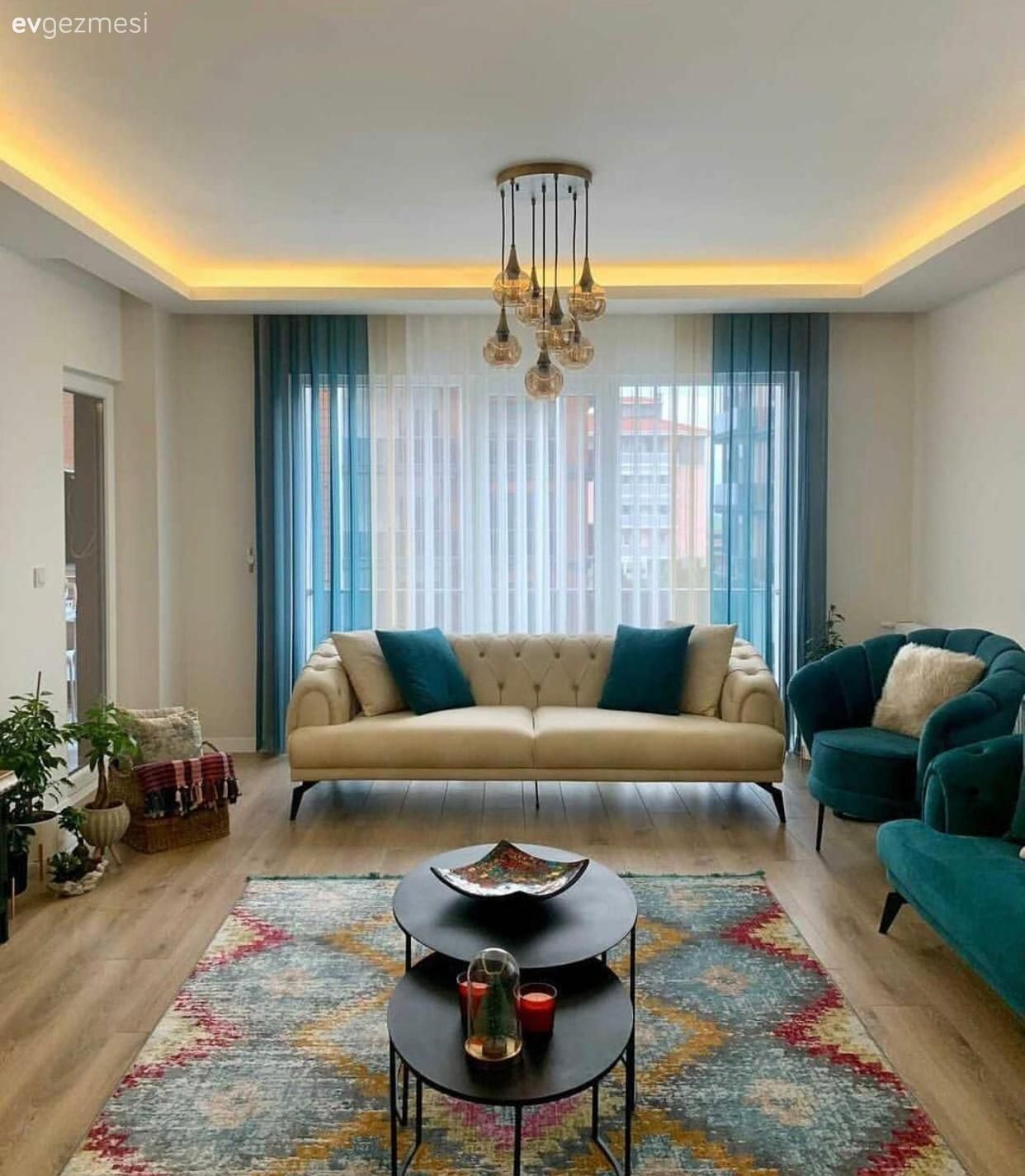 2021 Yılından Ev Gezmeleri: Yılın En Sevilen Salonları!