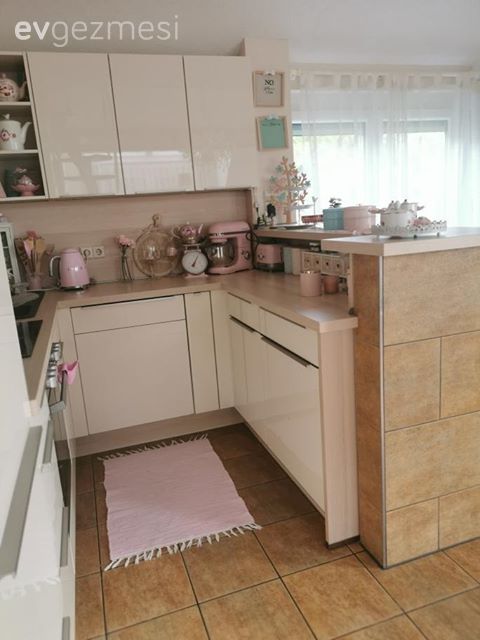 Amerikan Mutfak, Mutfak, Mutfak yarım adası, Ahşap mutfak, Beyaz mutfak, Modern rustik, Mutfak tezgahı, Mutfak tezgah arası, Ankastre, Mutfak aksesuarları, Mutfak halısı, Dubleks evler, Pudra pembe