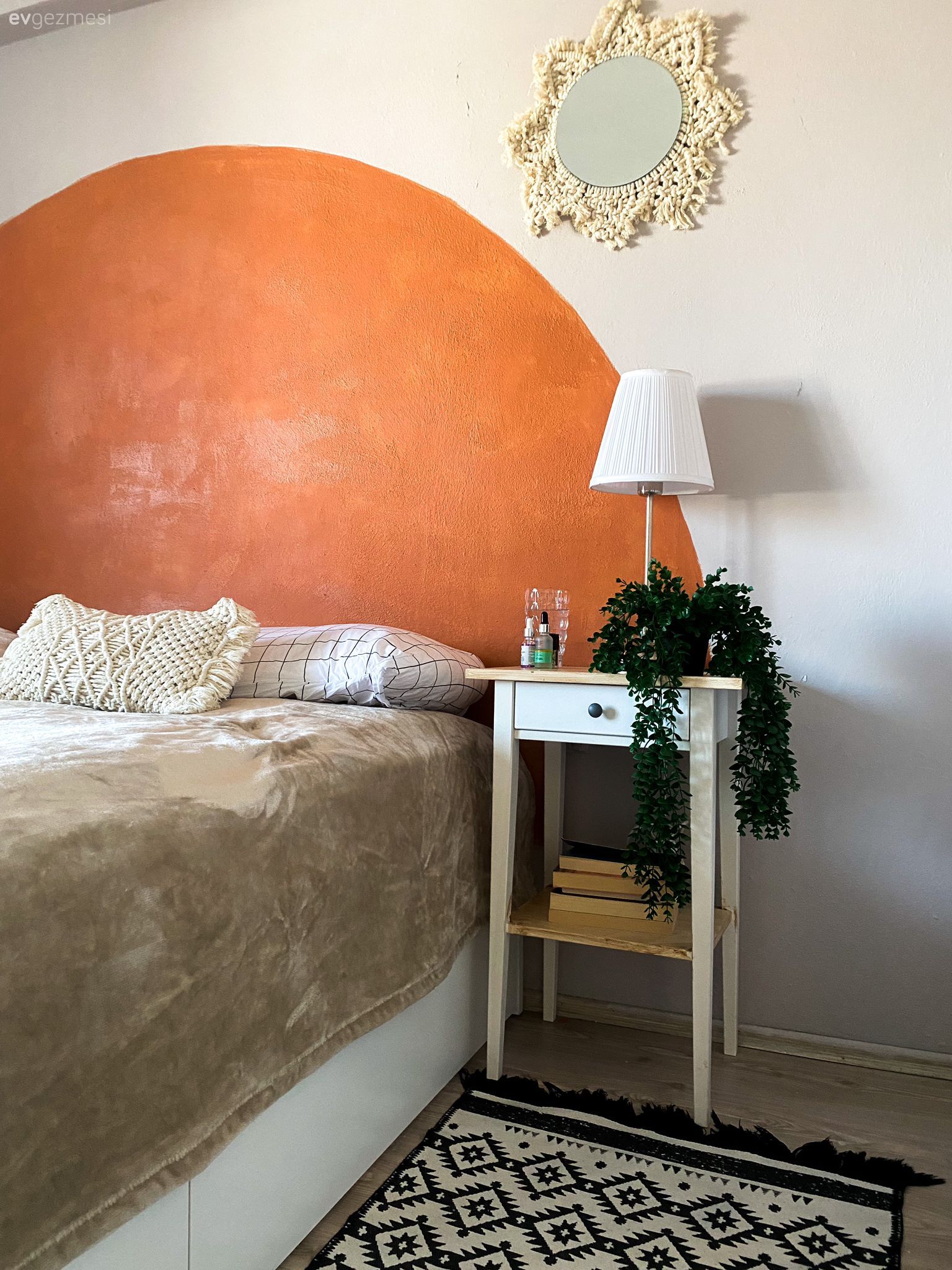 Yatak Odası, Turuncu, Komodin