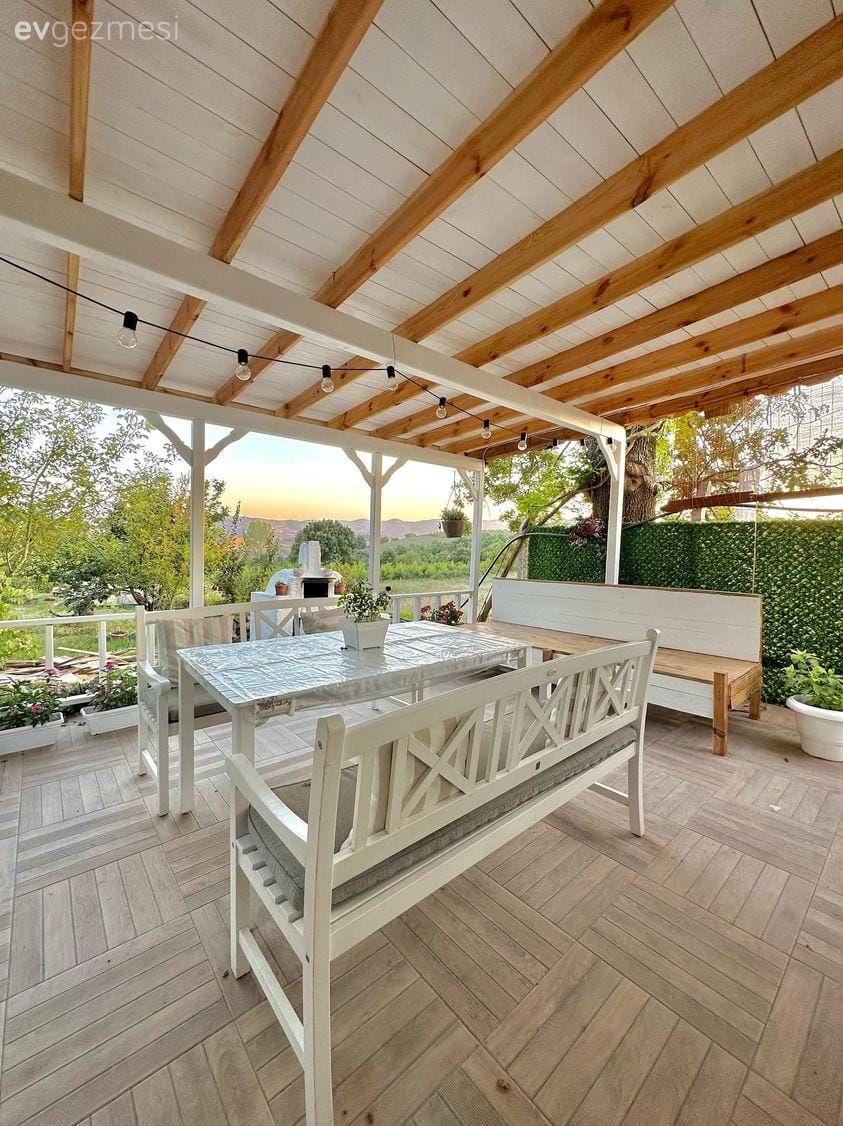 Öncesi&Sonrası: Karamürsel'deki Bu Bahçeye Birden Akdeniz Havası Gelmiş!