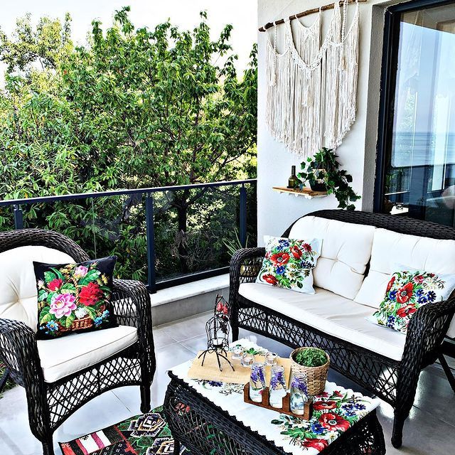 Balkon Mobilyası Almadan Önce Dikkat Edilmesi Gerekenler