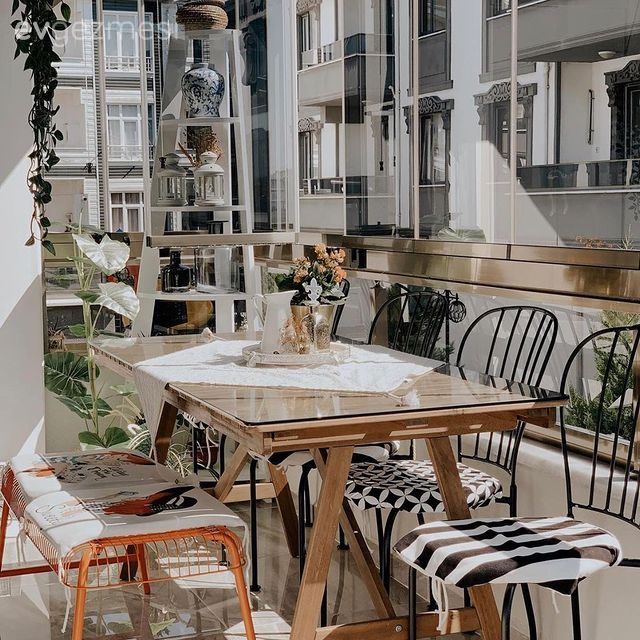 Keyif ve Uyum Bu Sakarya Evini Çepeçevre Sarmış