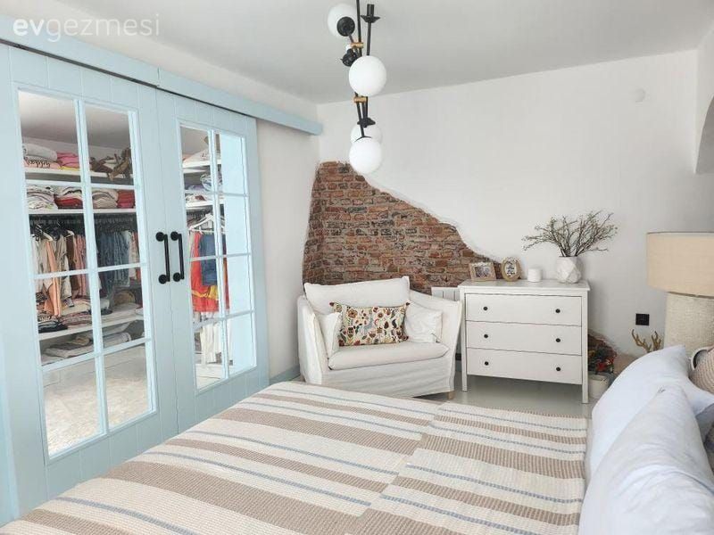 Ankara'da Olsa da Sahil Havası Estiren Bu Ev Değişimiyle Boyut Atlamış!