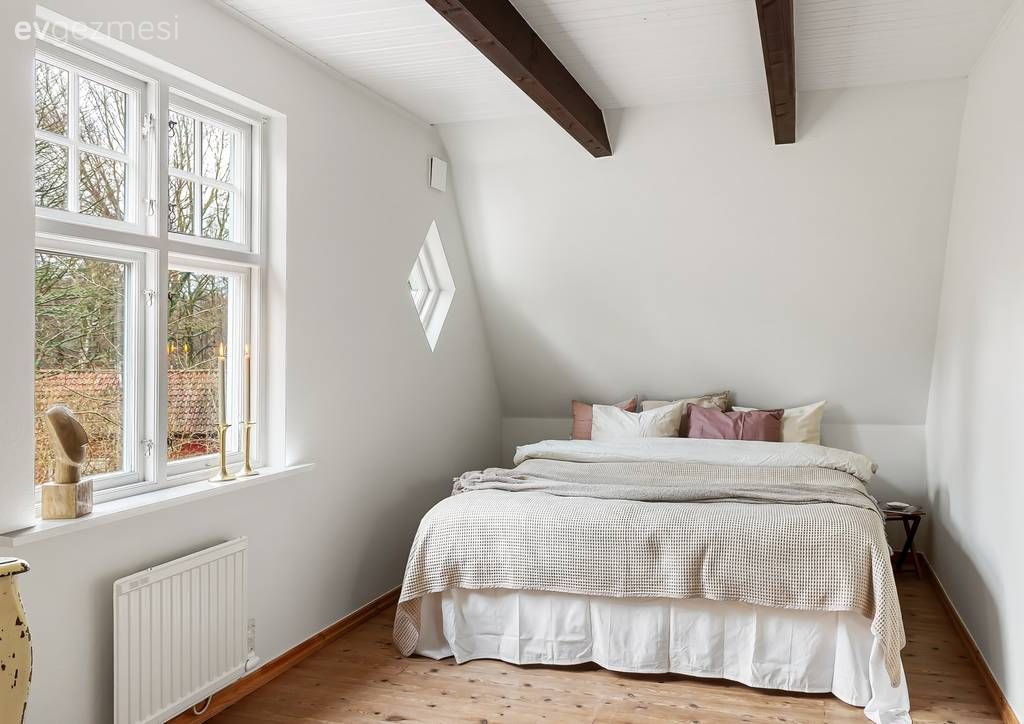 Müstakil Ev Modelleri: 140 M2 İki Katlı Balkonlu Ev!