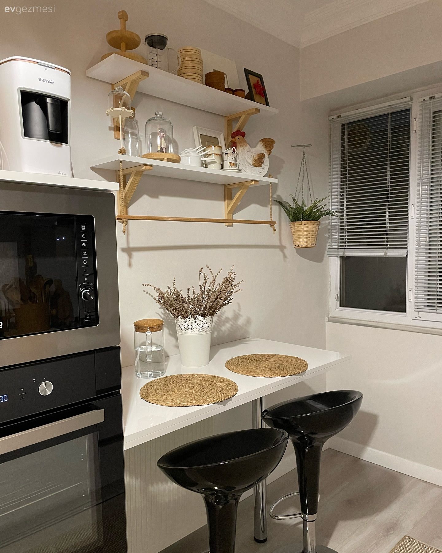 Bu Kocaeli Evi Grafik Tasarımcı Sahibinin Konforlu Sanat Eseri!