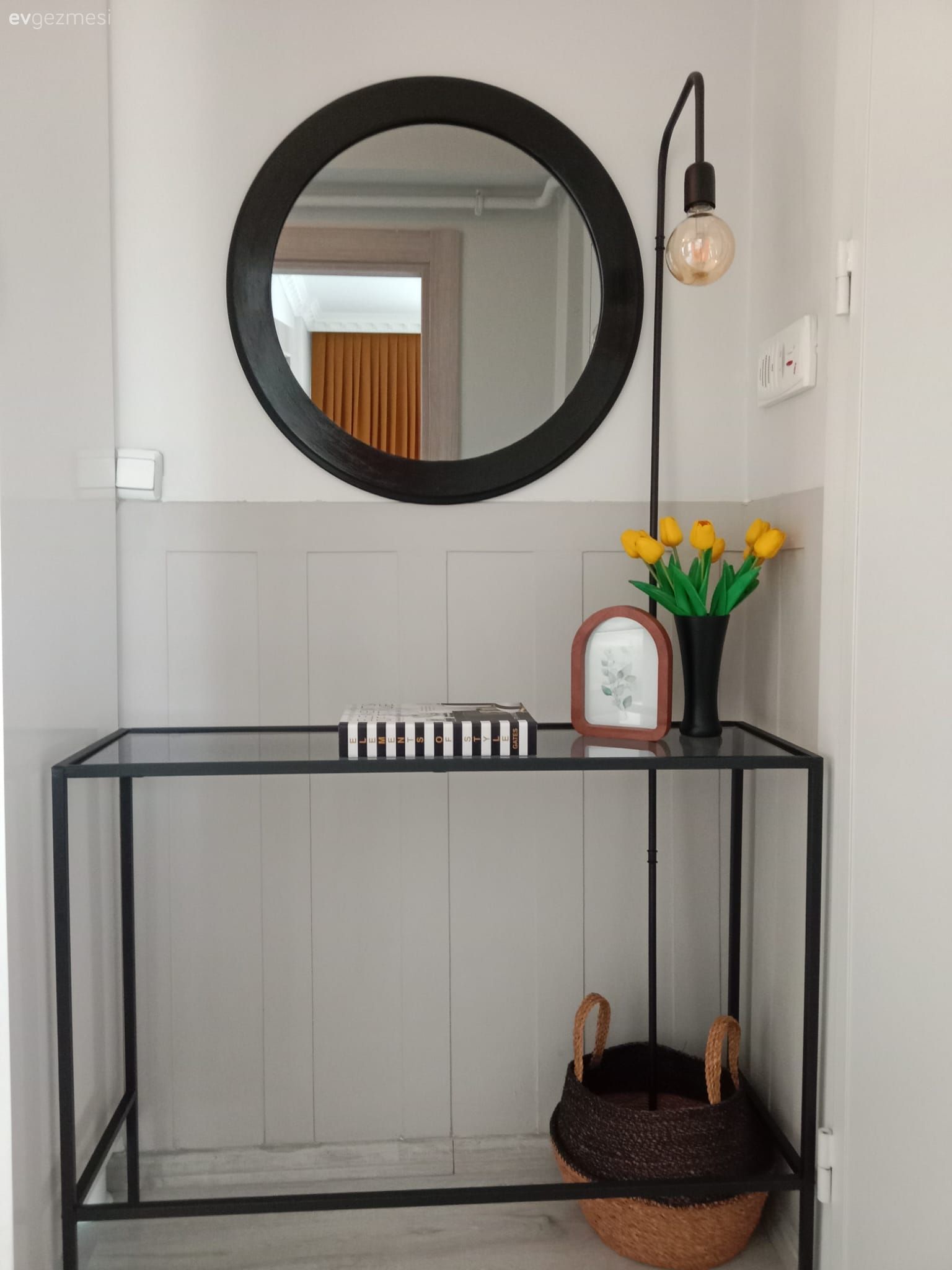 Bu Elazığ Evi Mütevazı Kelimesinin Sözlük Karşılığı