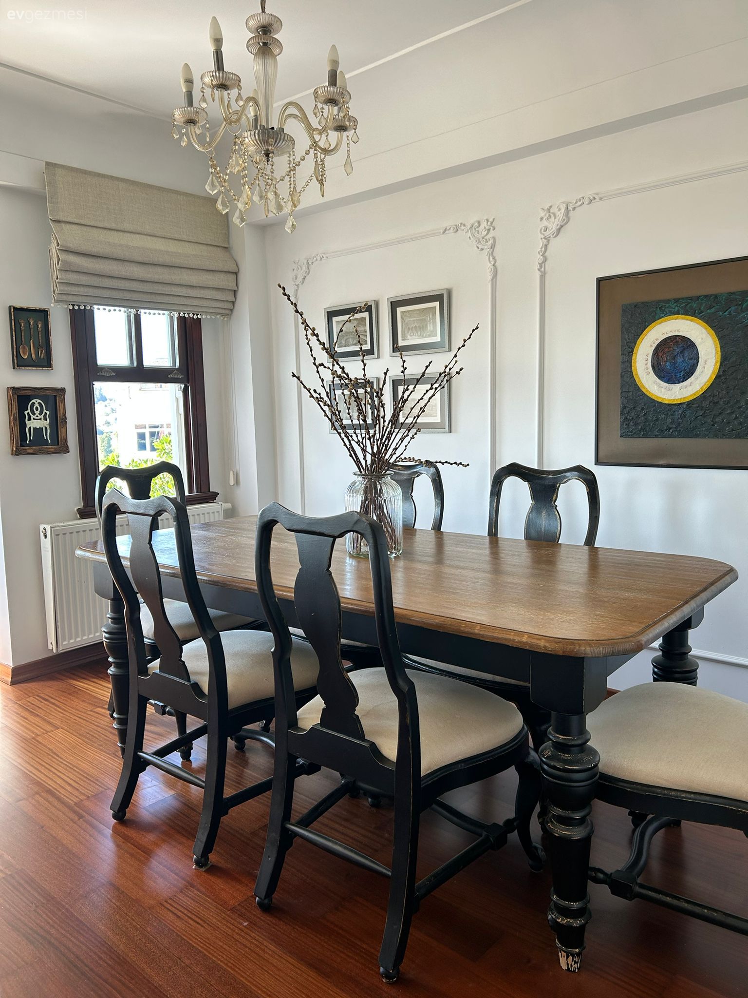 Denize Komşu Bu Dubleks Evde Özenli Detaylar Göze Çarpıyor