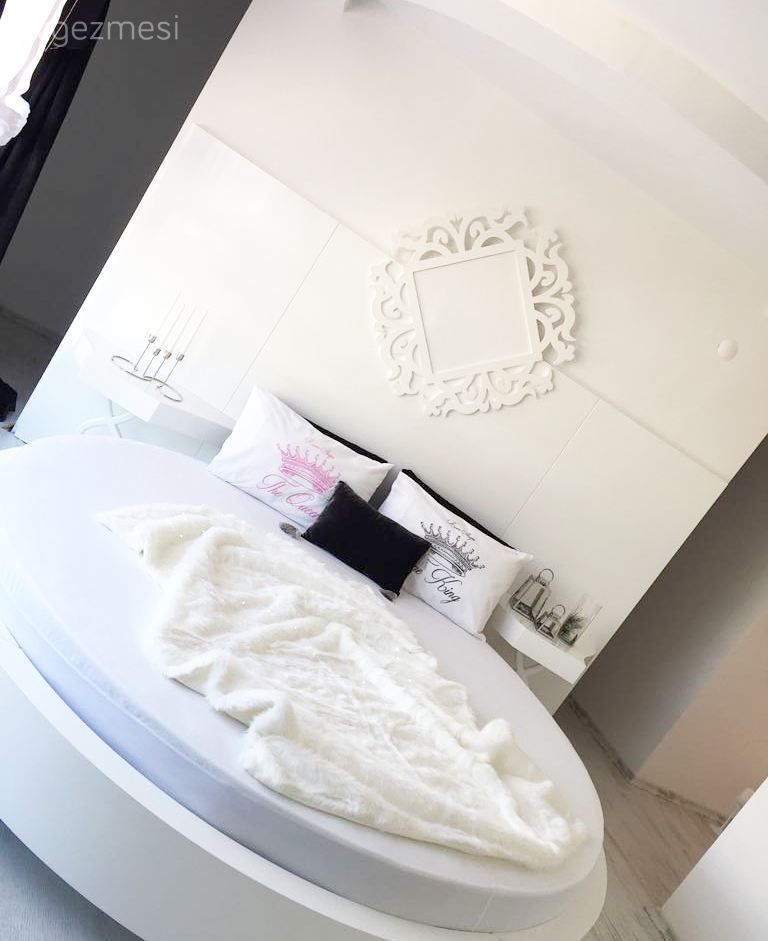 Bu Evde Yuvarlak Formların Yeri Hepsinden Bir Adım Önde!