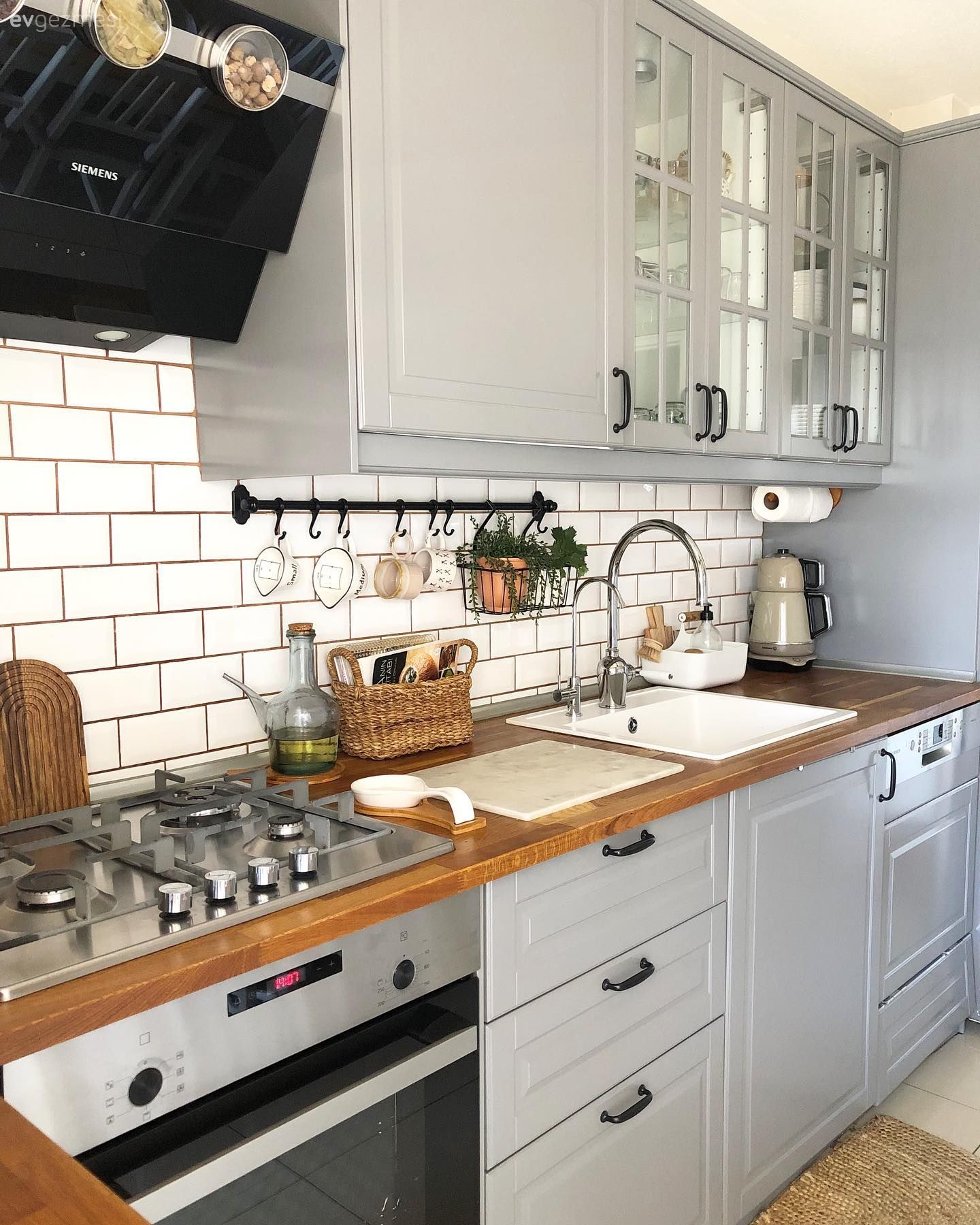 Country ve İskandinav Stili Kucaklayan Ahşap Sever Bir Ev!