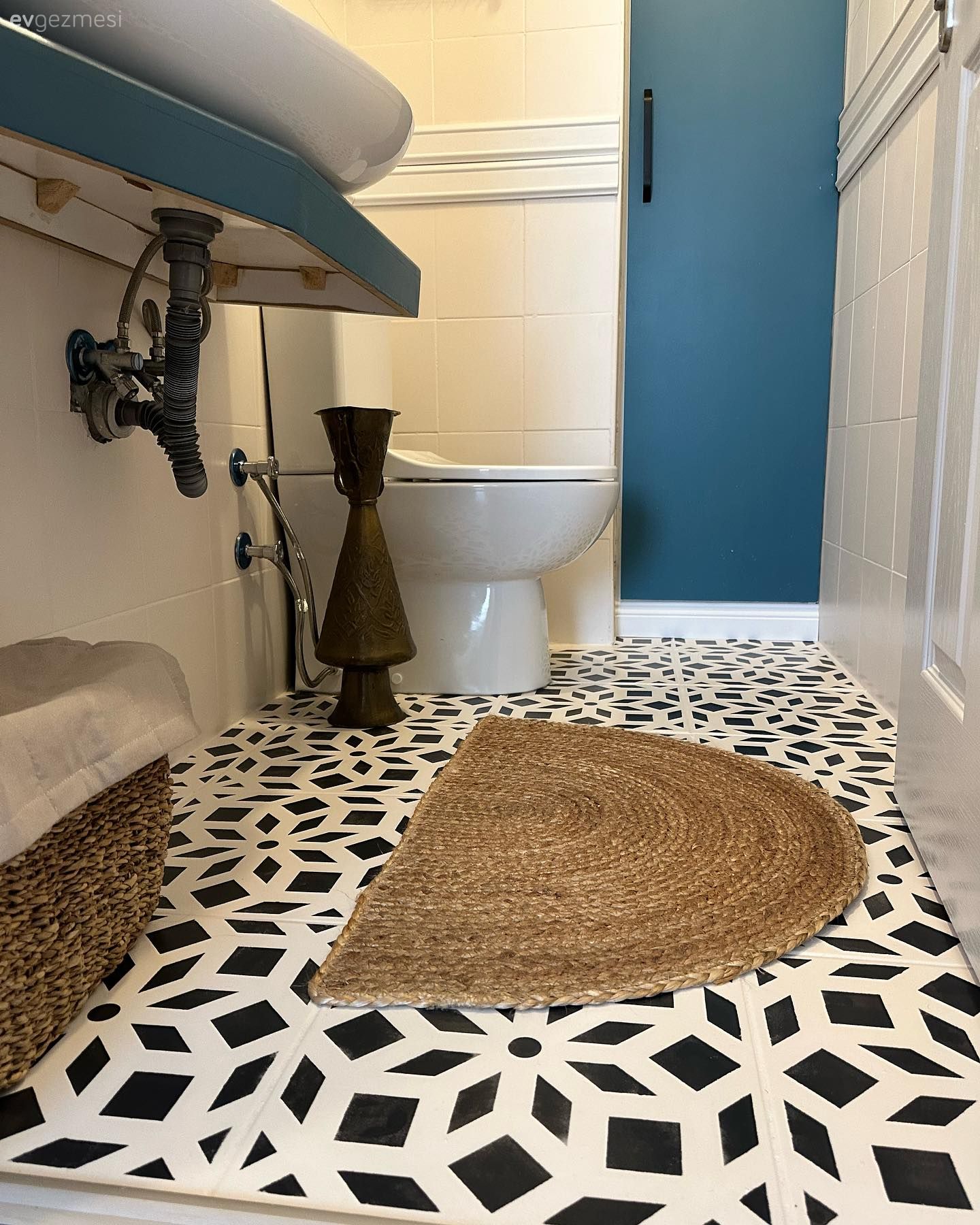 Öncesi&Sonrası: Yeni Renkleriyle Birden Ferahlayan Bir Banyo!