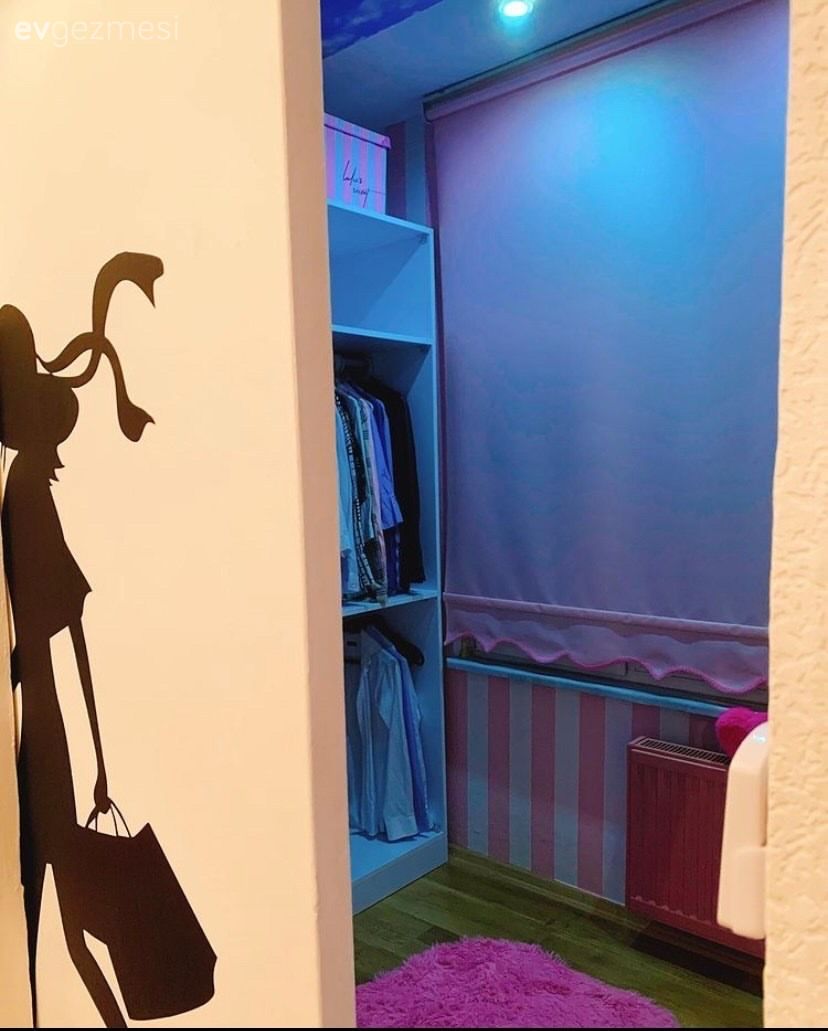 Giyinme odası, Beyaz, Pudra pembe, Çizgili desen, Desenler