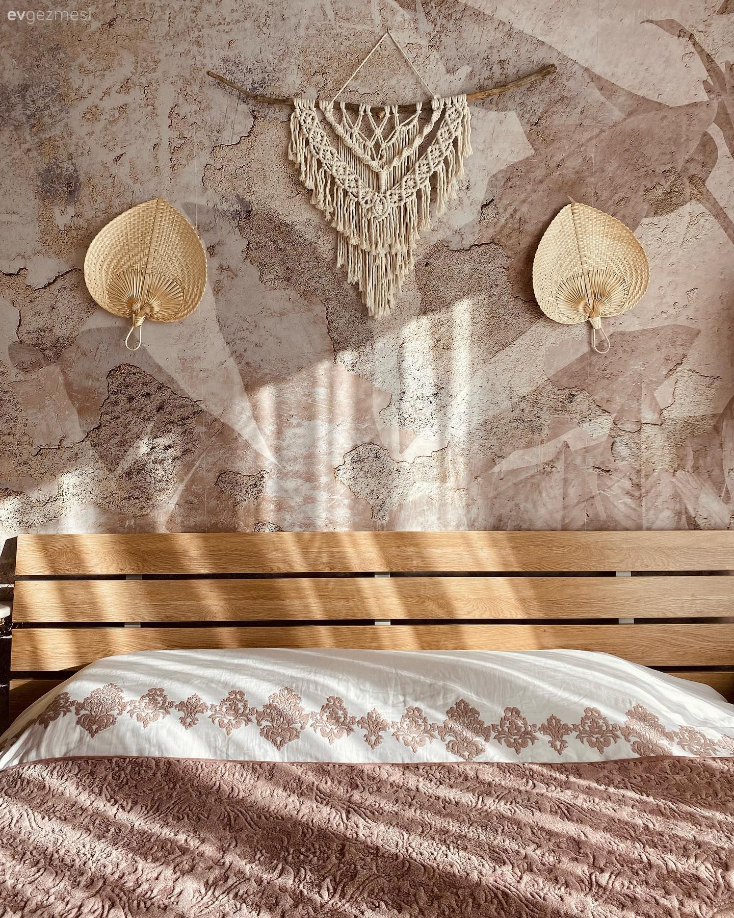 Bu İstanbul Evinde Her Duvarın Kendine Has Bir Sesi Var!