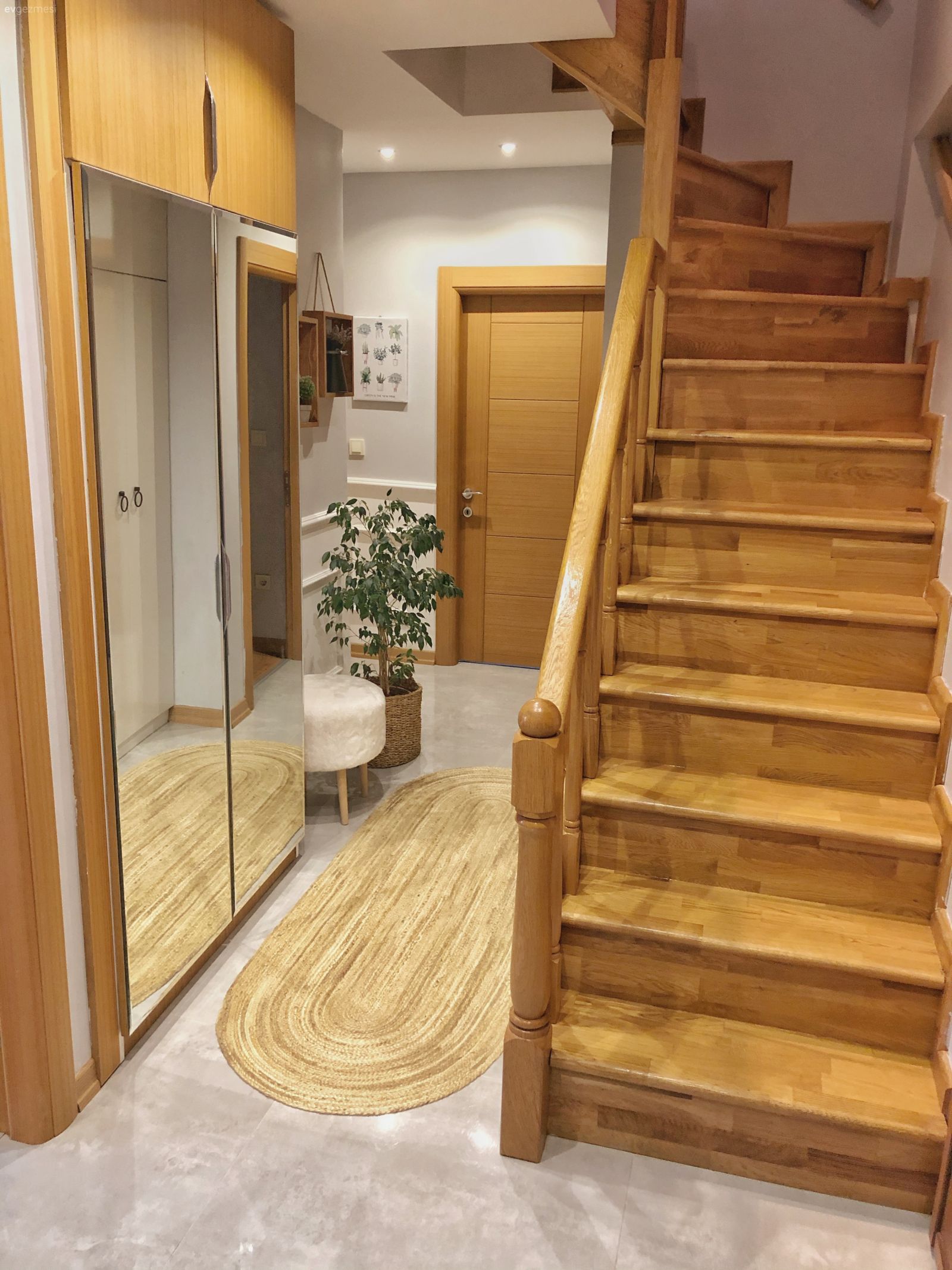 Özgür Ruhlu Bu İstanbul Evi Tüm Detaylarıyla Çok Keyifli