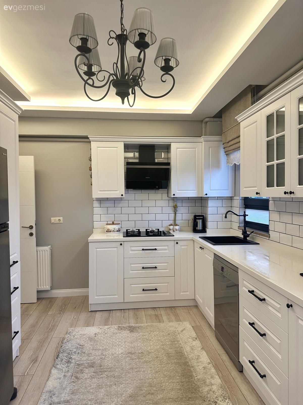 Bu Trabzon Evinde Hem Moderne Yer Var Hem Country Stile