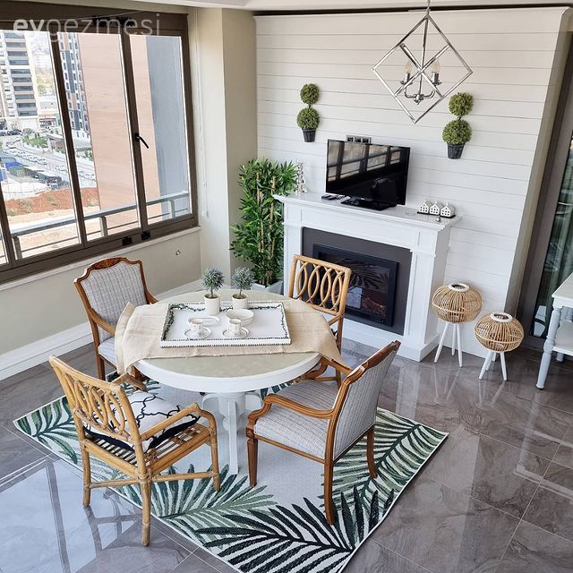 Ev Gezmesi: Her Mevsime Ayak Uyduran Bir Kış Bahçesi