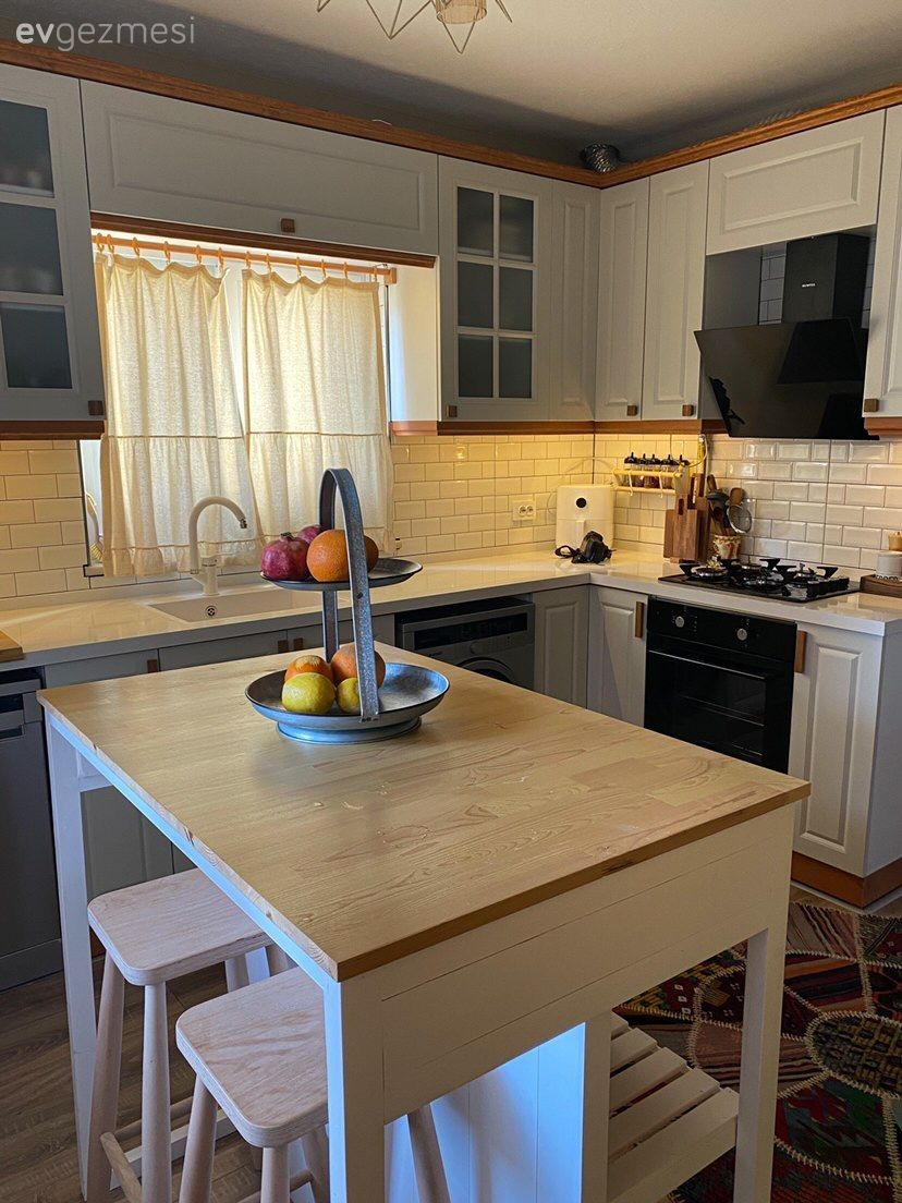 Öncesi&Sonrası: 30 Yıllık Evin Mutfağı Kırılan Tuvaletten Sonra Ferahlamış