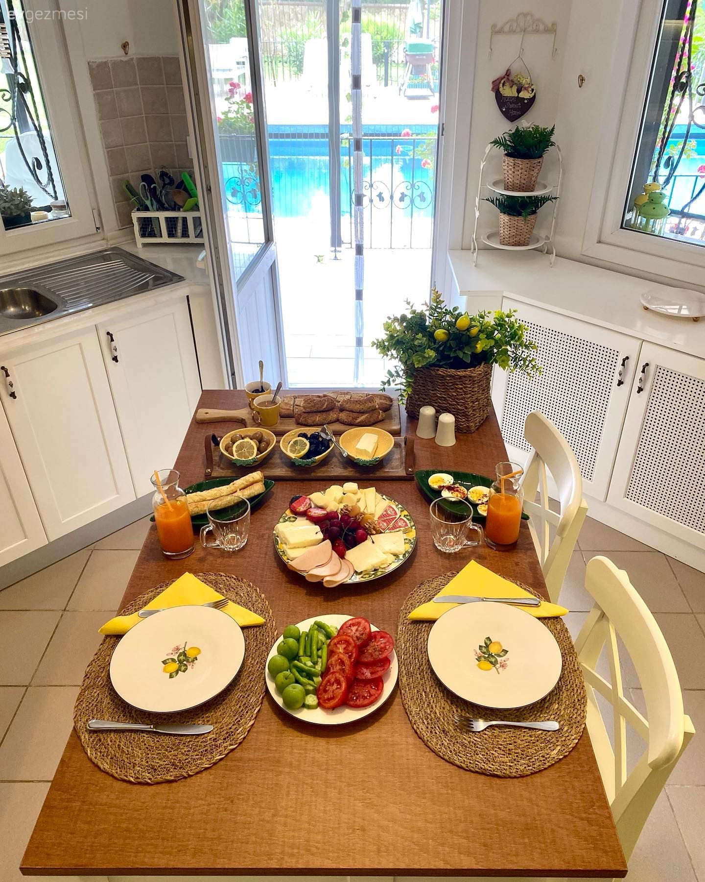 Country Esintili Bu Mutfak Lezzetli Tarifler Hakkında İpucu Veriyor!