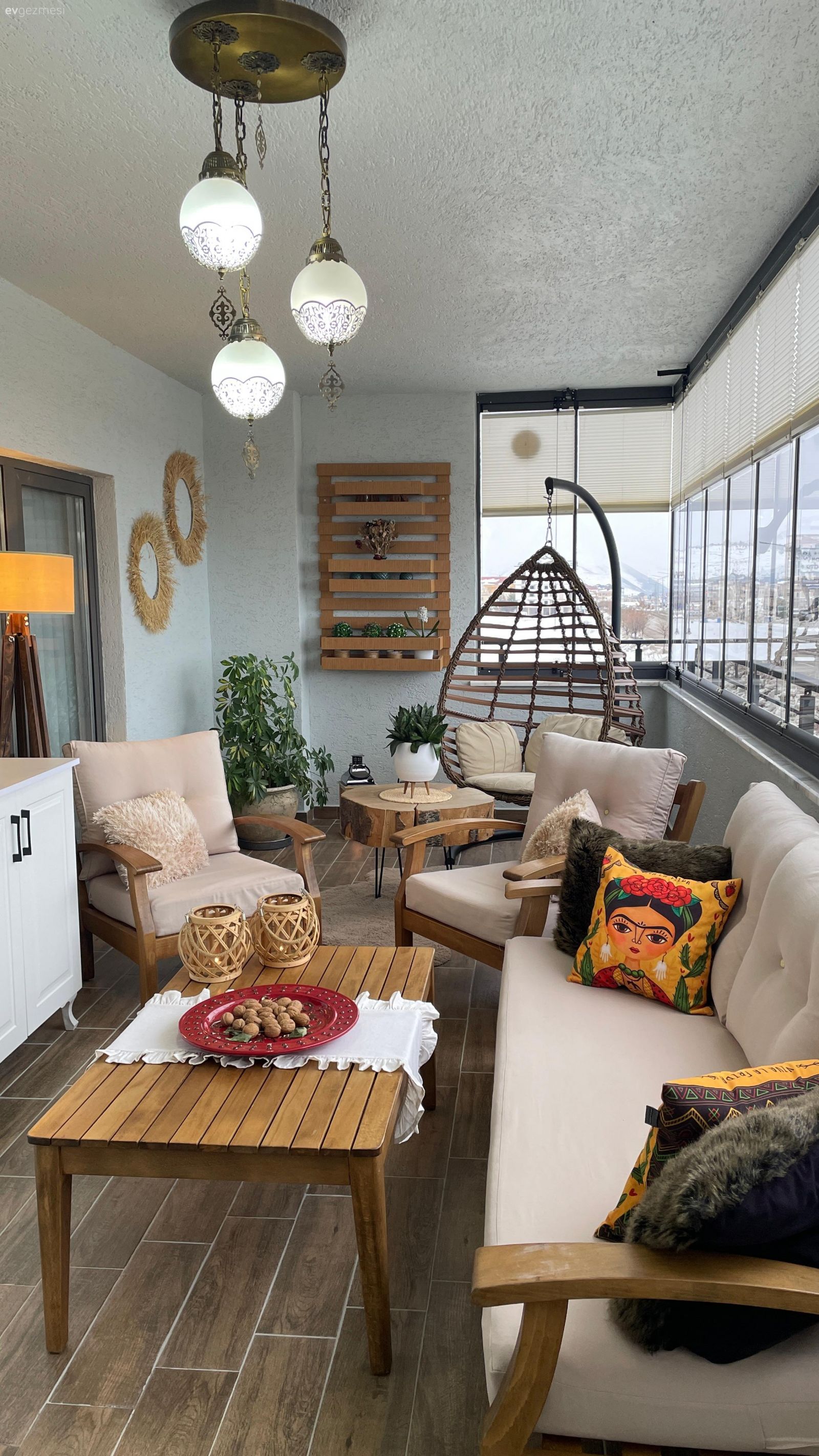 Bu Bayburt Evinde Farklı Tarzların Geçişine İzin Verilmiş