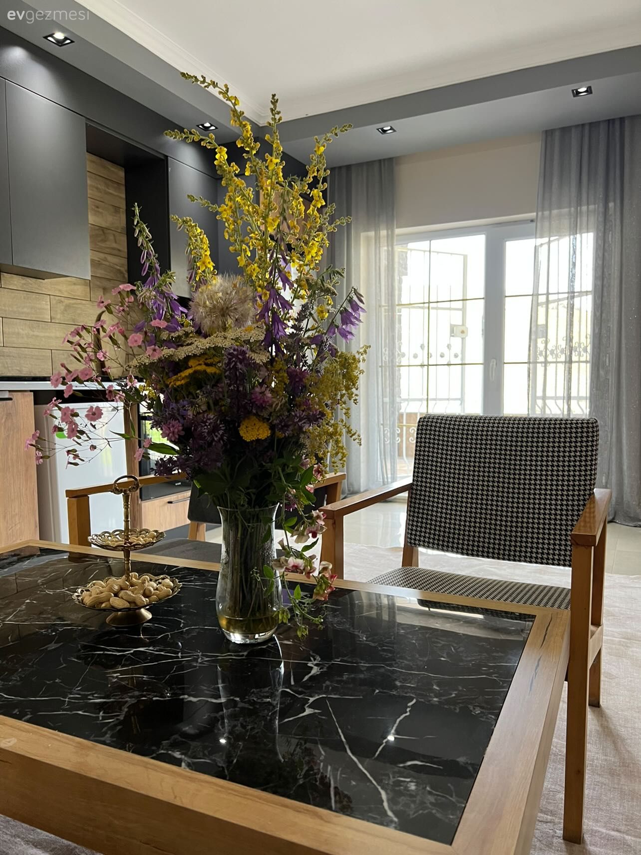 2300 Metre Rakımdaki Bu Dağ Evi Her Şeye Yüksekten Bakıyor!