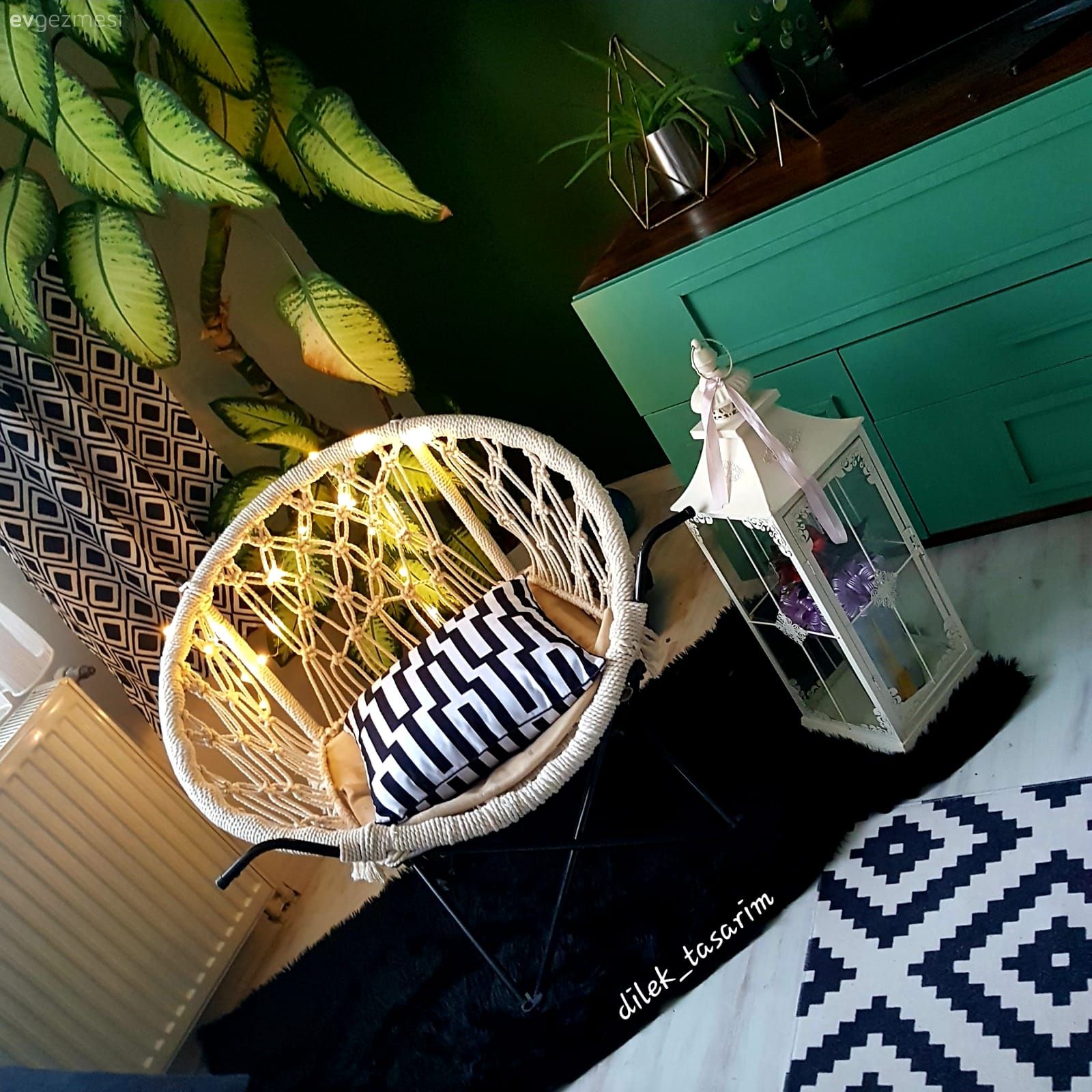 Kendin Yap: Bu Evde Boş Duvarlar Ev Sahibinin Dokunuşlarıyla Süslenmiş!