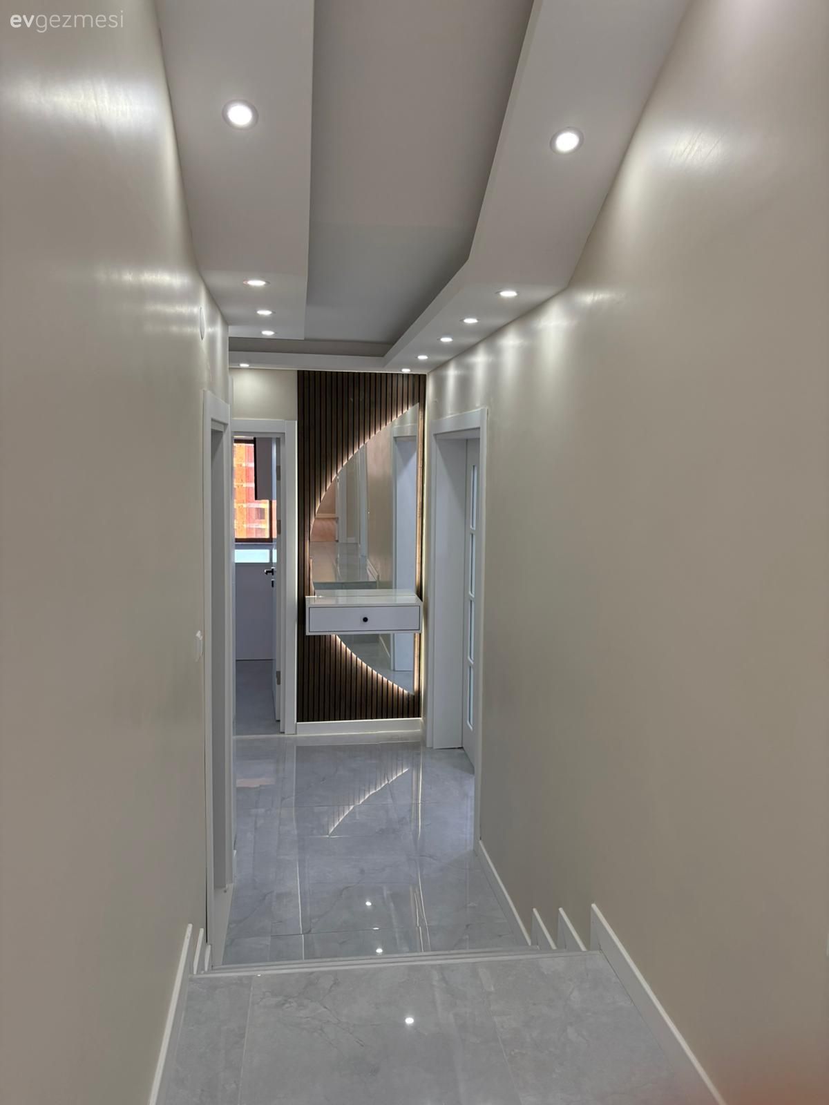 Eski Bir Evin Daha Modern Görünümüne Geçiş Öyküsü