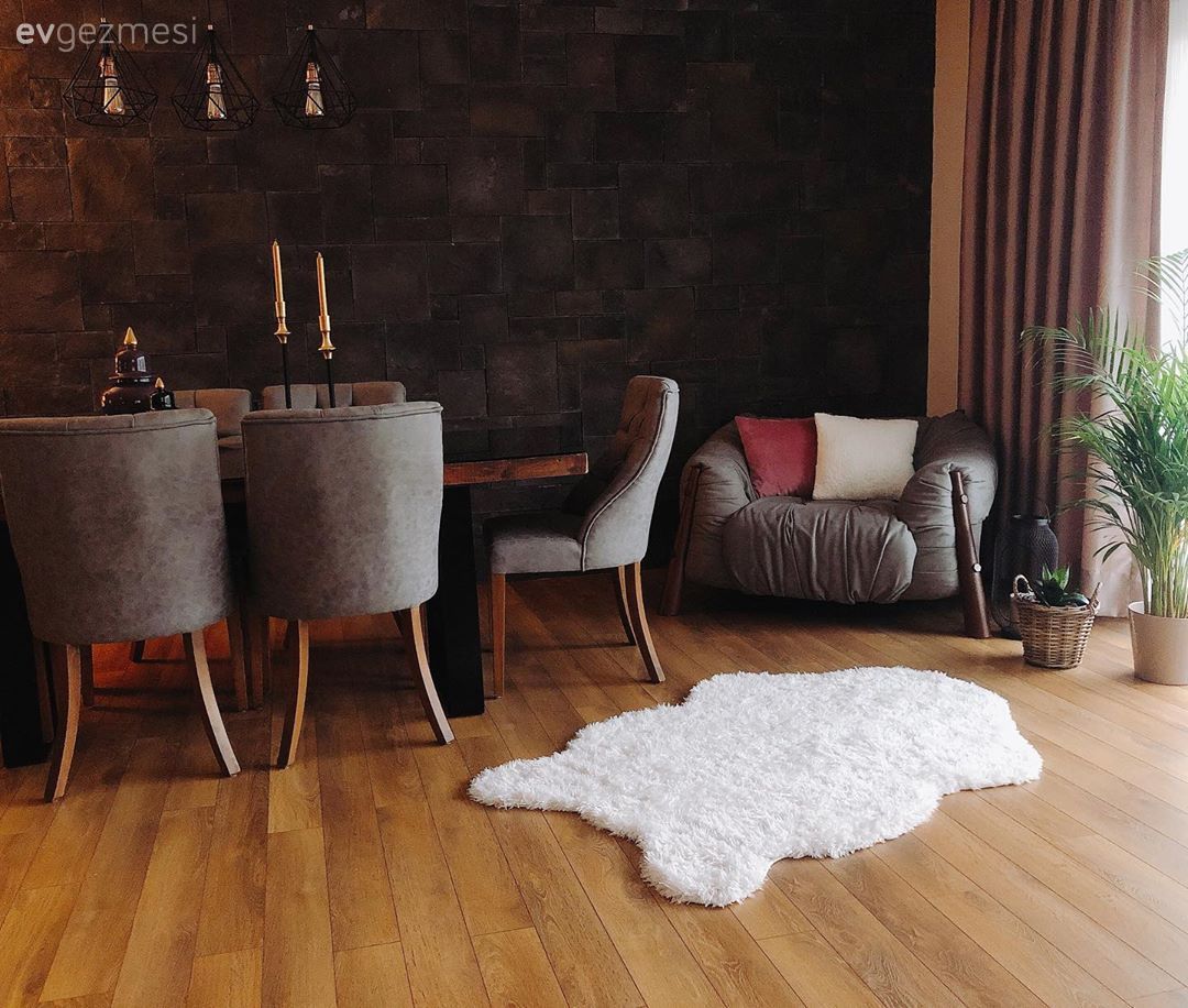 Bu İzmir Evinin İçinde Canlı Renkler Nöbetleşe Çalışıyor!