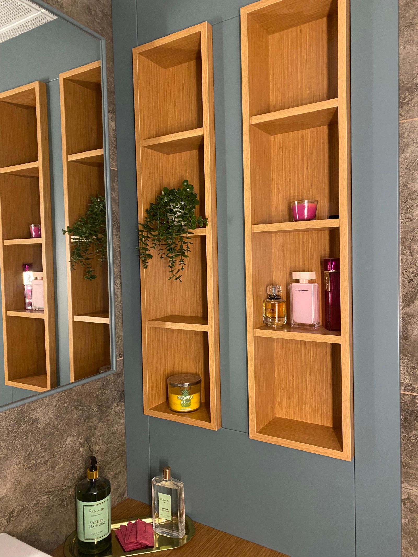 Banyo dolabı, Banyo, Yeşil, Ahşap Mobilya, Banyo seramikleri, Banyo aksesuarları