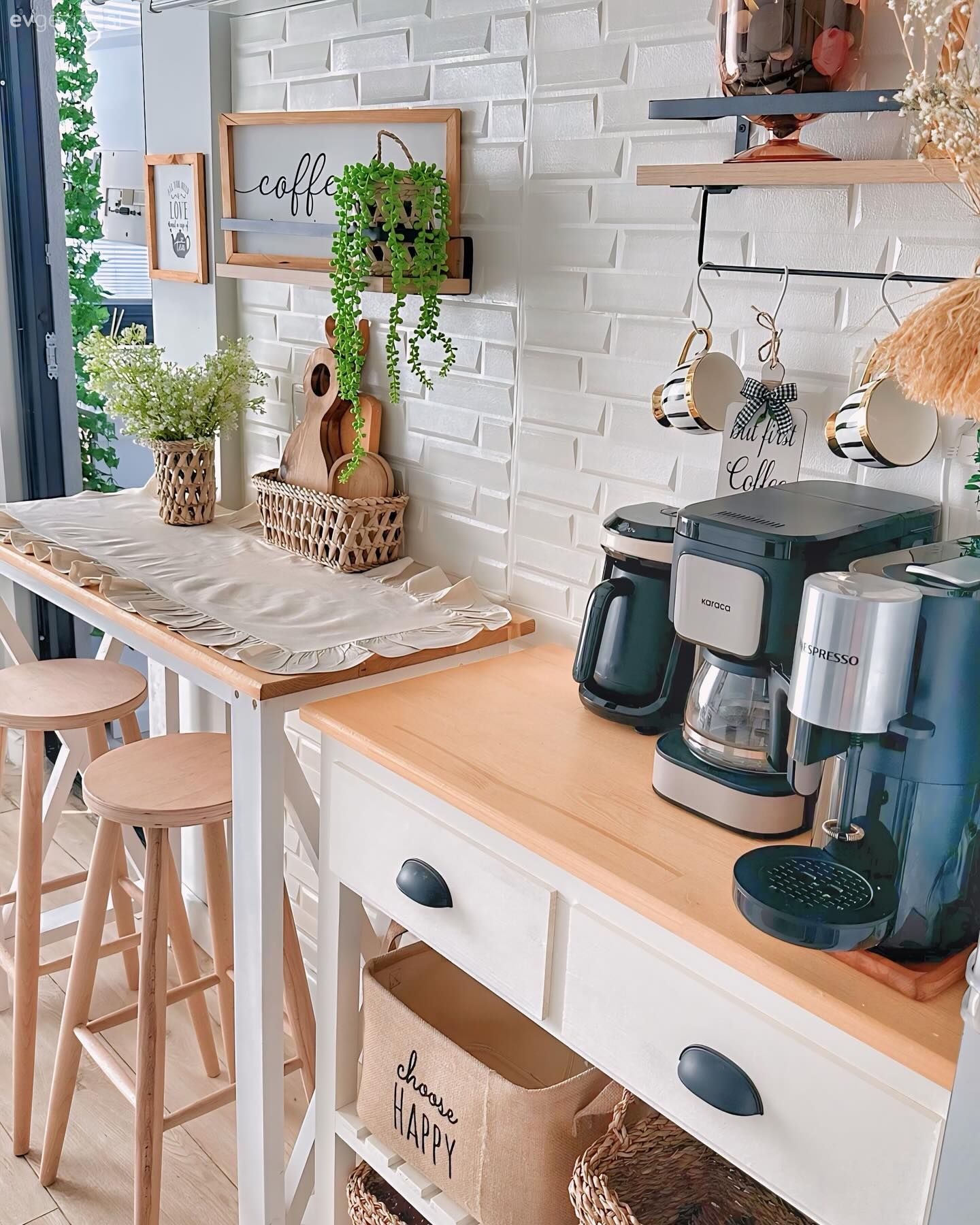 Bu Ferah Mutfakta Keyfine Düşkün Alan Kahve Köşesi!