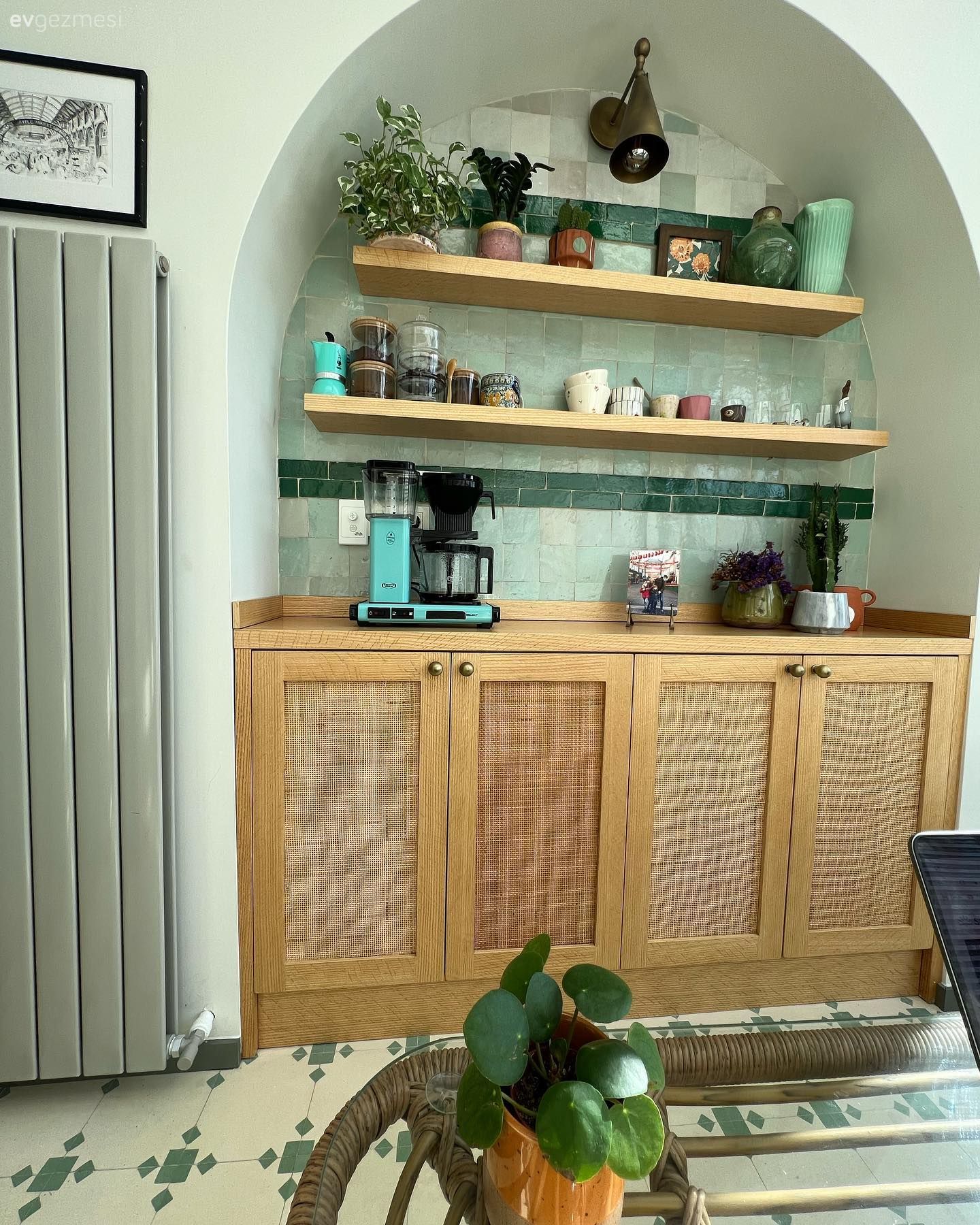 Uskumruköy'deki Bu Evin Mutfağının Büyük Kısmı Eskiden Bahçeymiş!