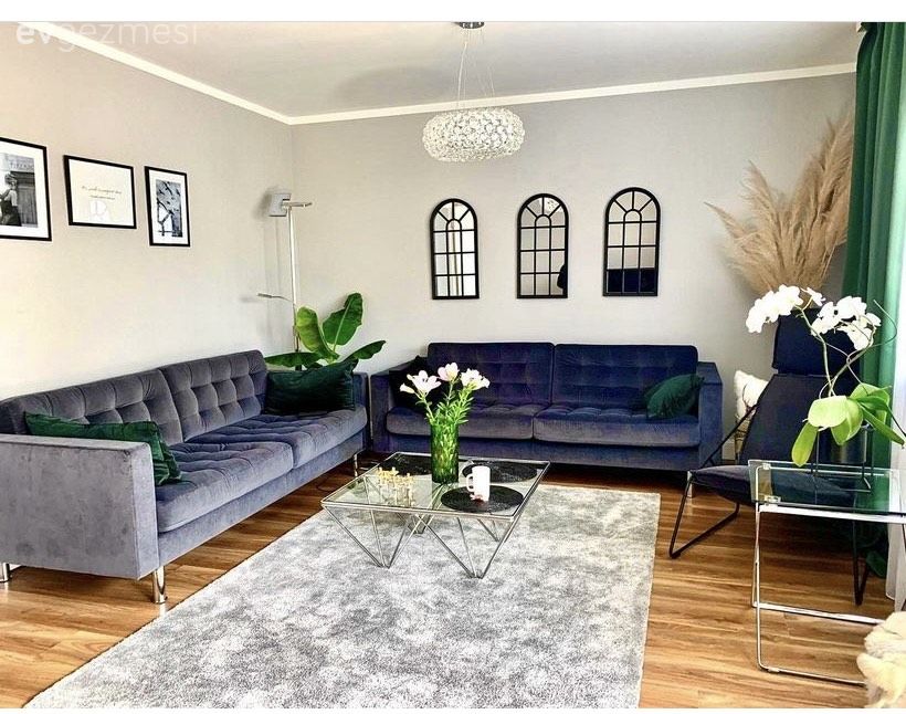 Modern Stili Seven Bu Evin Bahçesi Gülük Gülistanlık!