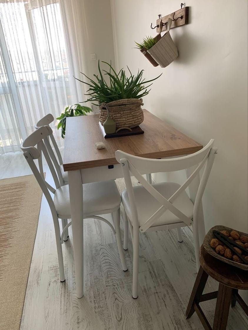 Sandalye, Mutfak masası, Beyaz ve ahşap mutfak, Mutfak