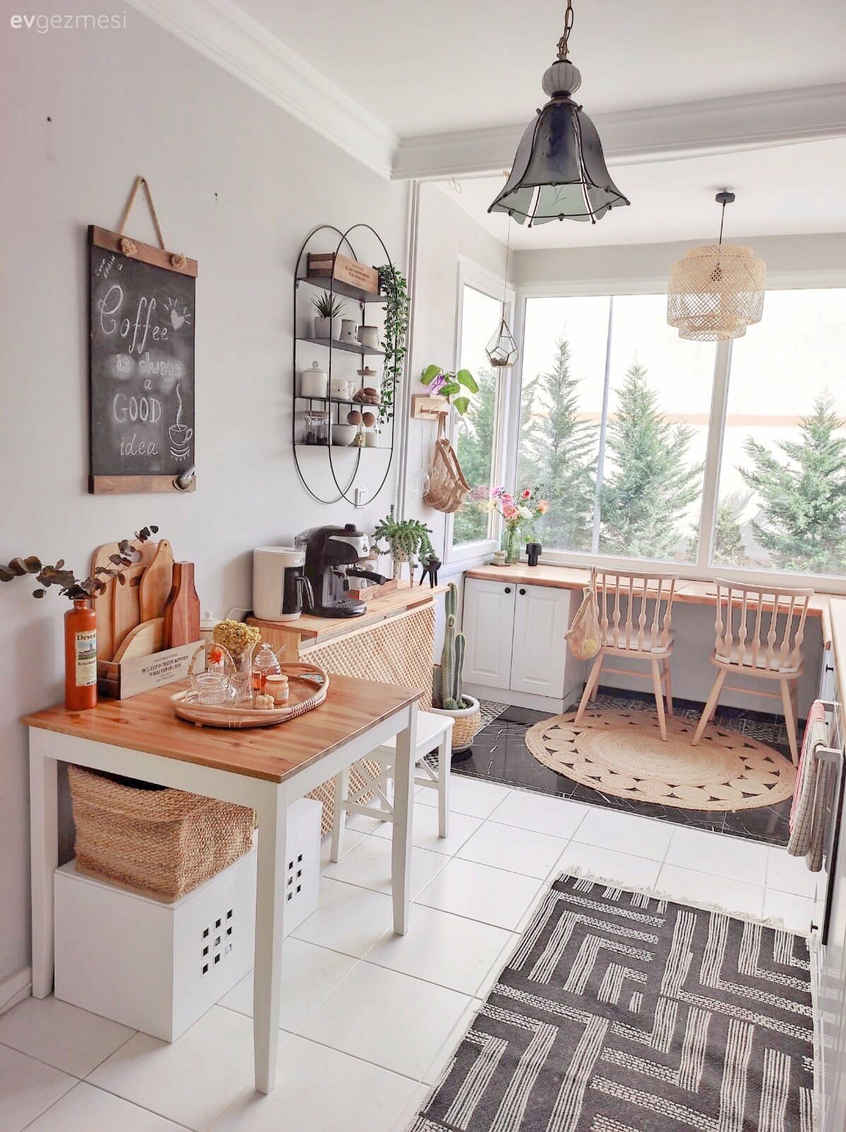 Mutfağında Yer Olmayanlar İçin İki Kişilik Masa Modelleri!