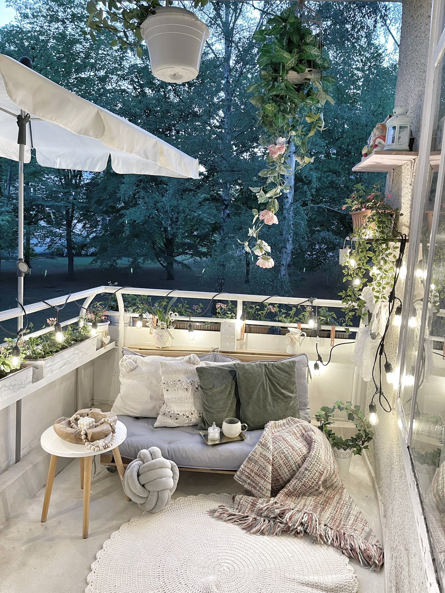 Küçük Evini Dekore Etmek İsteyenlerin Göz Atması Gereken Bir Dekor!