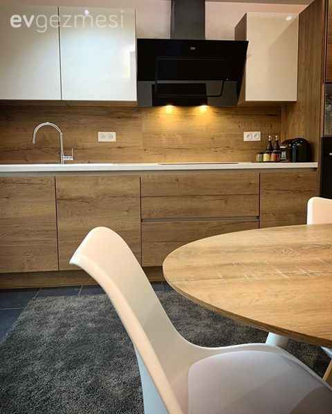 Bu Mutfak Sade Şıklığına  Keyif Katmayı İyi Bilmiş!