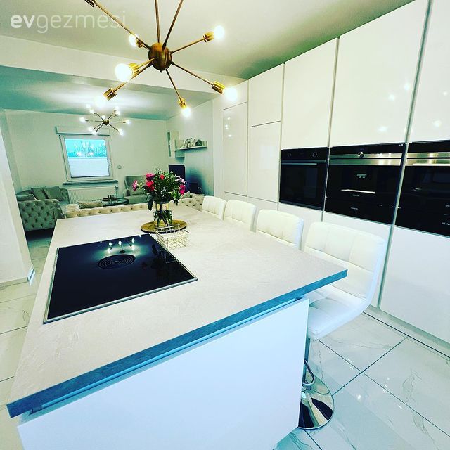 Mutfak, Beyaz, Modern, Siyah, Kulpsuz mutfak dolabı, Ankastre, Ada mutfak, Mutfak Avize Modelleri, Modern mutfak, Mutfak zemin seramikleri