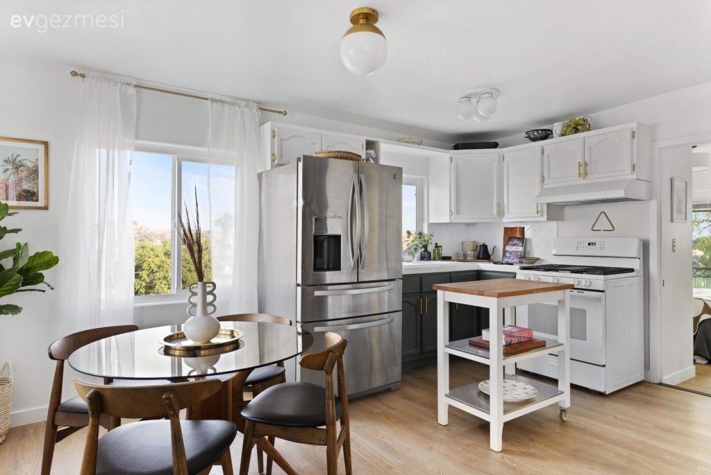 Müstakil Ev Yapacaklara 50 M2 Balkonlu Tek Katlı Ev Modeli