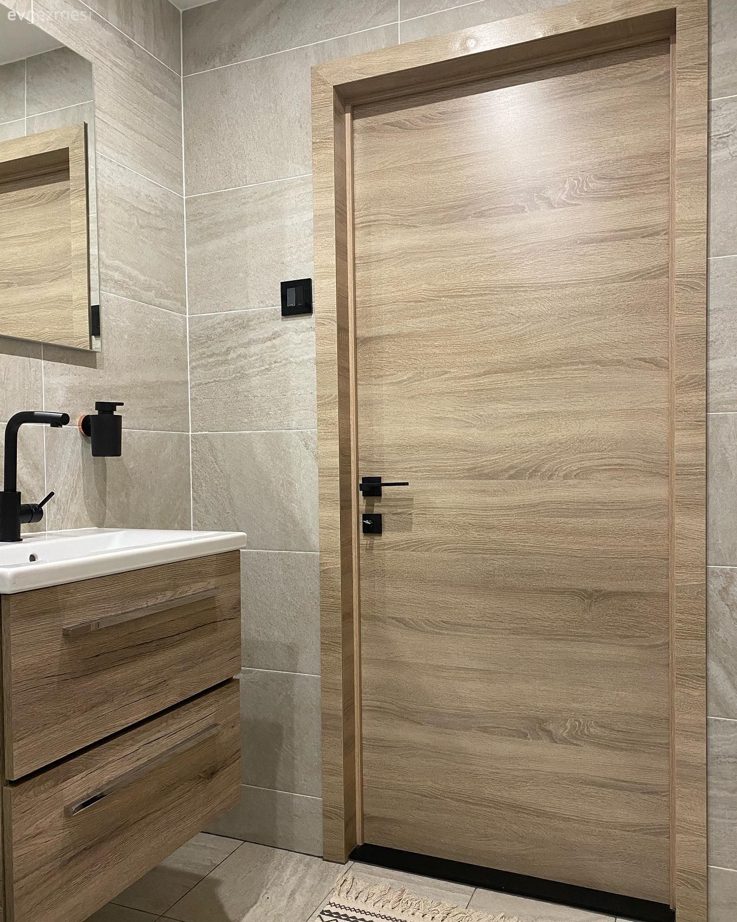 Banyo, Ahşap Mobilya, Banyo dolabı, Banyo aynası, Banyo seramikleri
