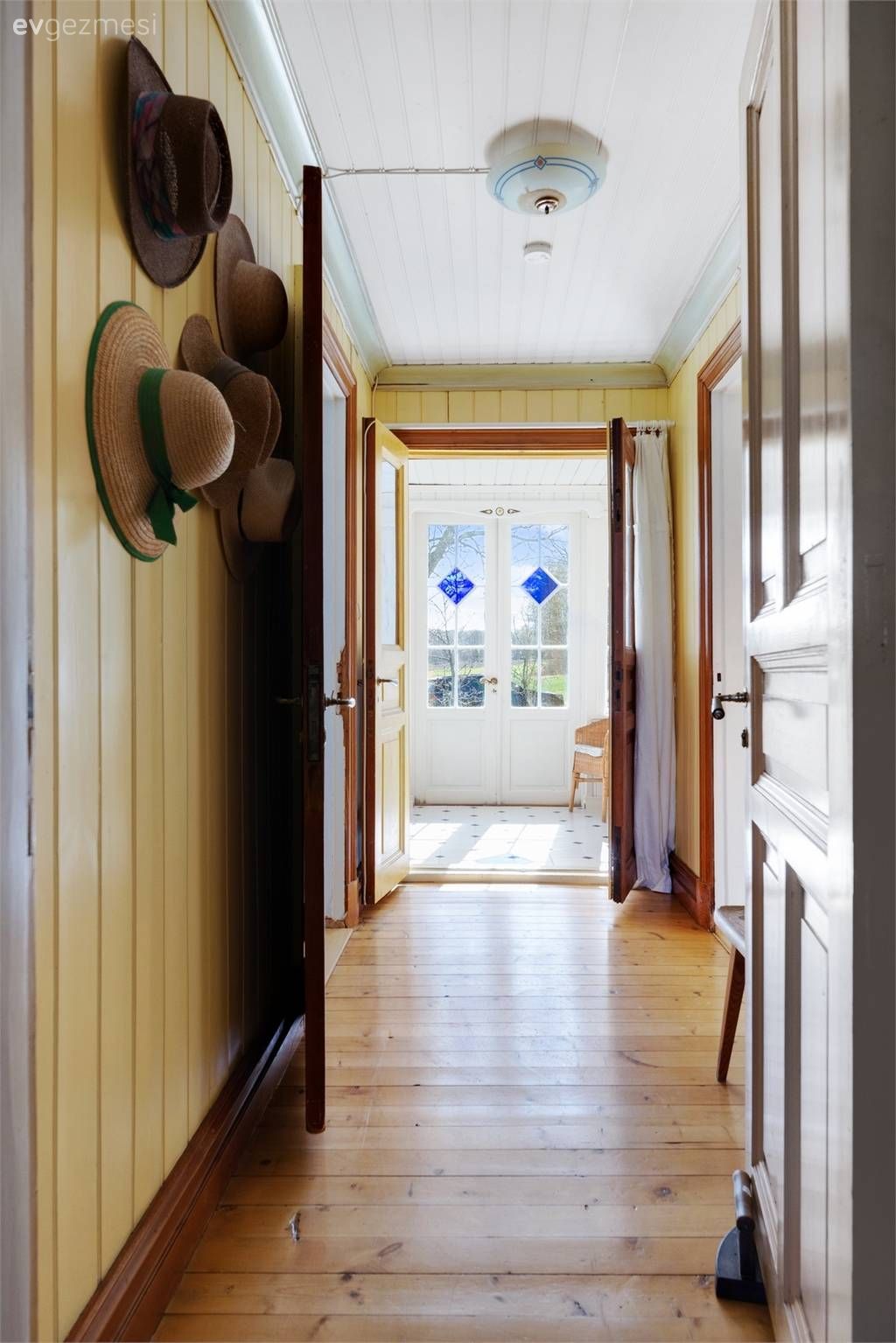 İçi ve Dışıyla Ufkunuzu Açacak 115 M2'lik İki Katlı Müstakil Ev