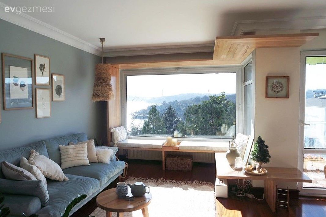 Salon, İskandinav, Modern, Bohem Dekorasyon, Mavi, Turkuaz, Mint yeşil, Sedir, Çerçeve, Ahşap Mobilya, Sehpa, Kırlent, Ev tekstili, Koltuk takımı, Dekoratif Objeler, Beyaz