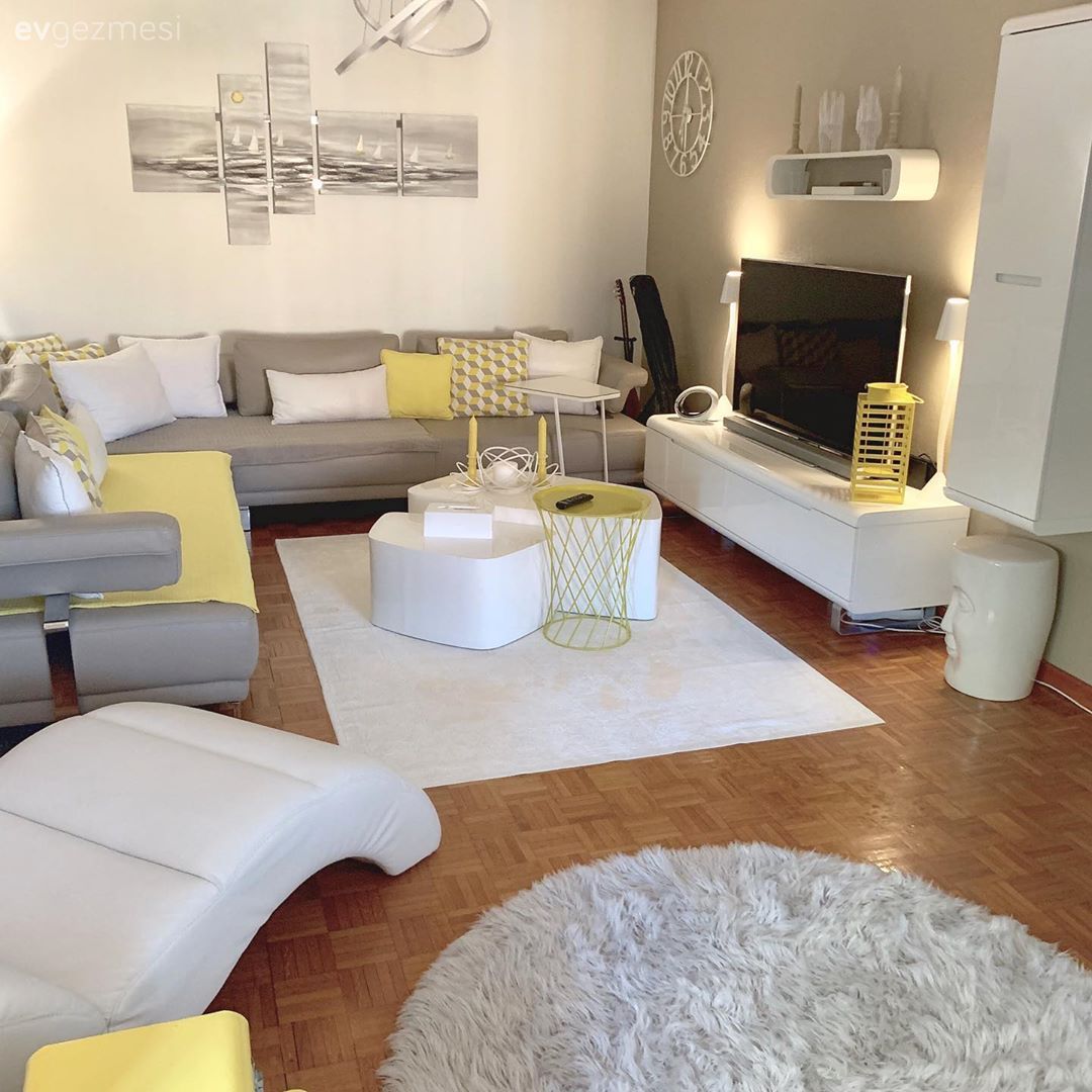 Sarının Keyif Kattığı Bu Evde Her Duvarın Ruhu Ayrı