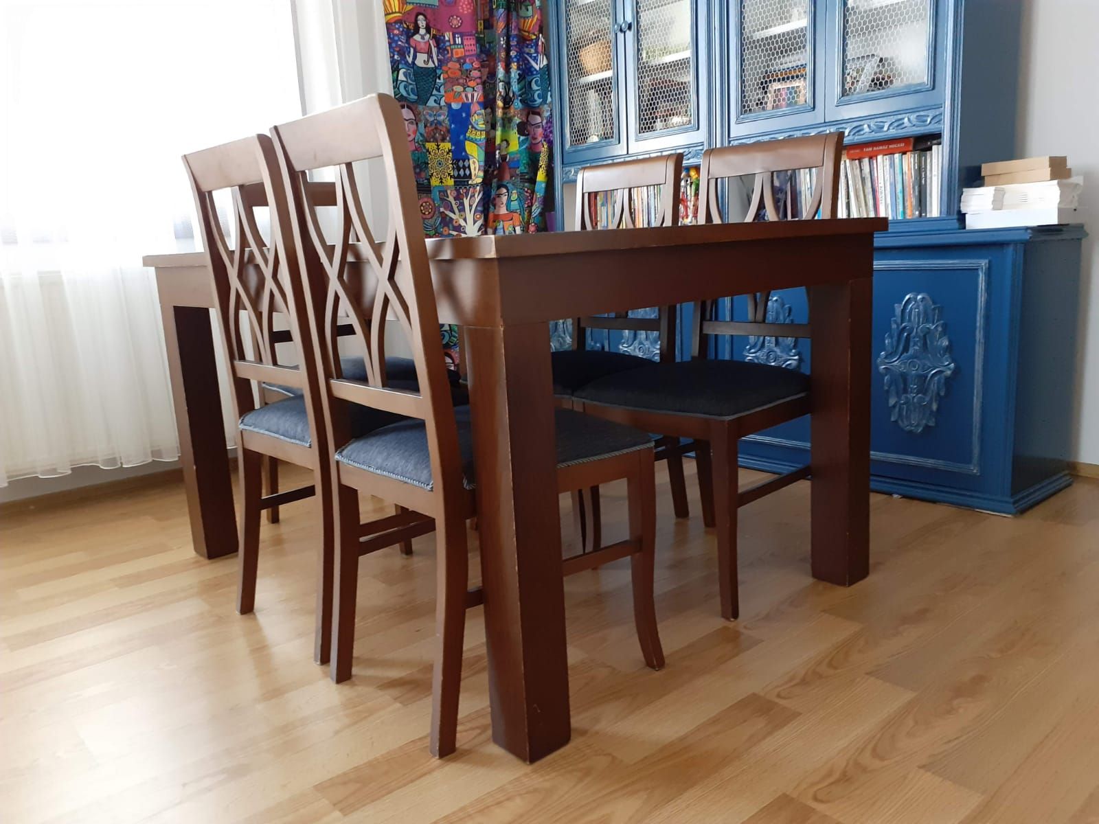 Öncesi&Sonrası: Çok Para Ödemeden Yepyeni Hale Gelen Bir Yemek Odası