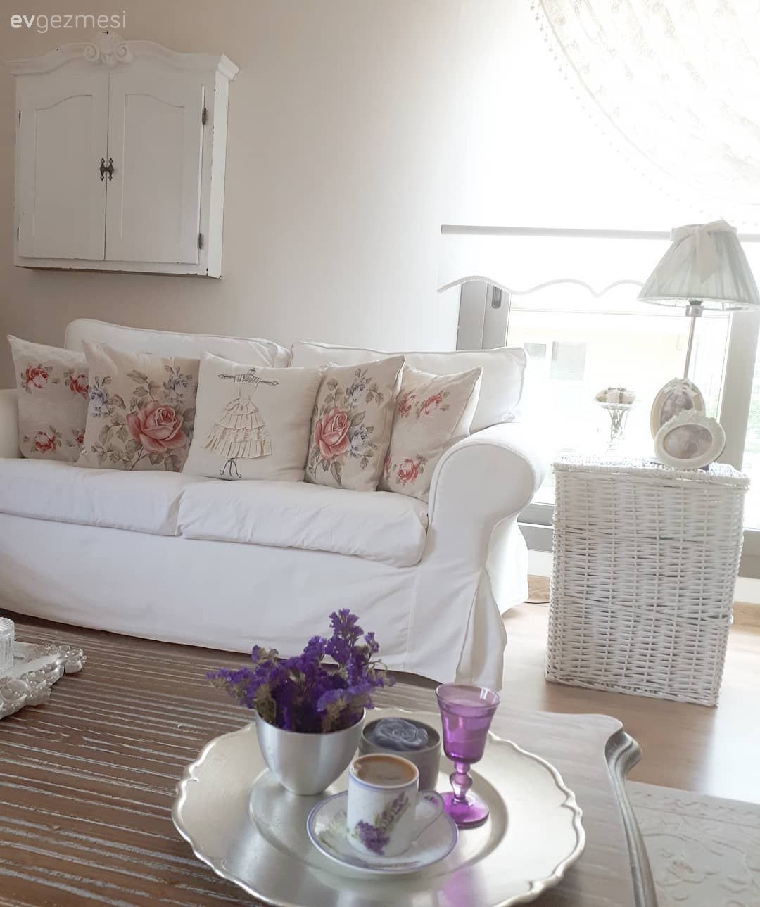 Bu İzmir Evinde Eskiler Yeni Bir Hayat Buluyor